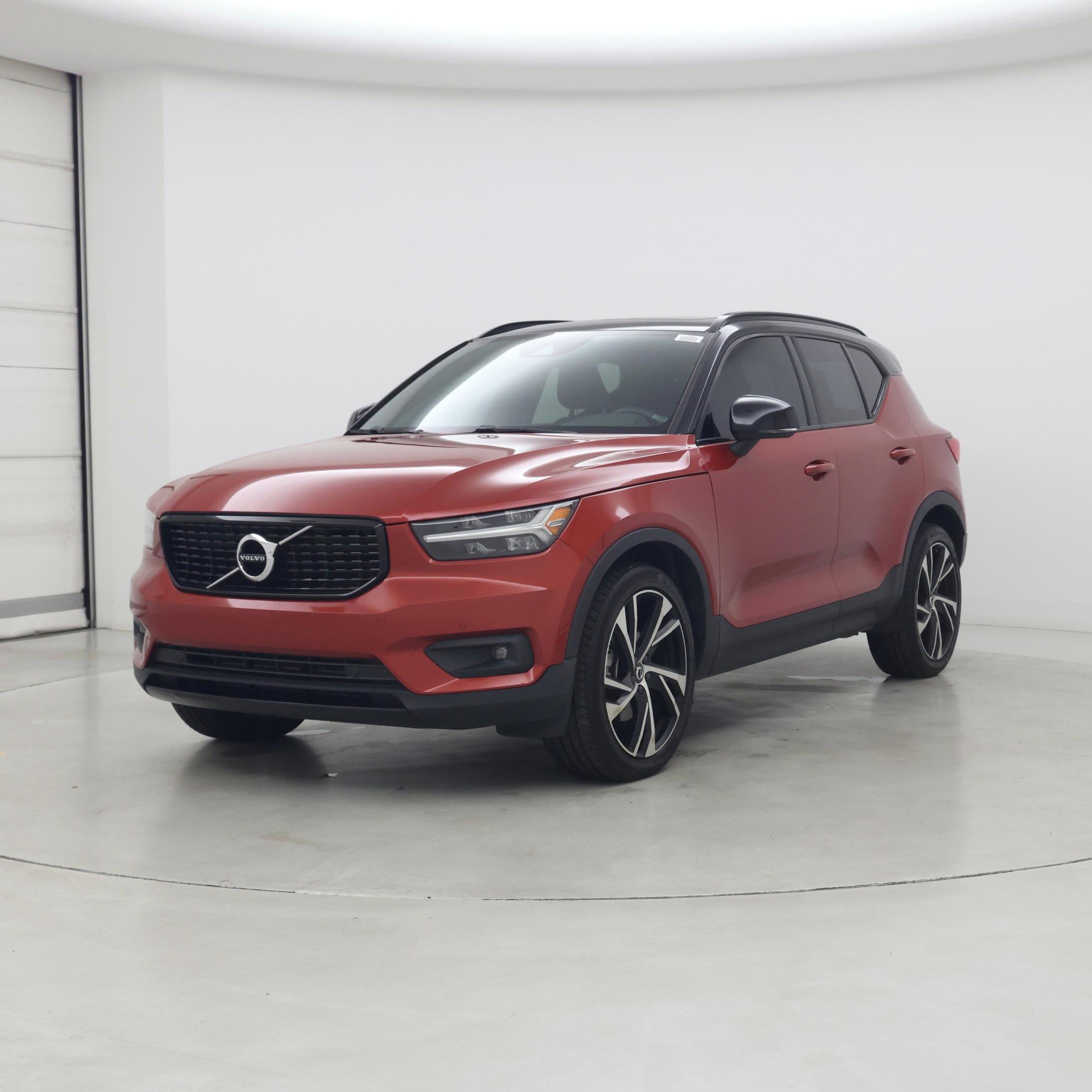 Thumbnail: 2020 Volvo XC40 - 4