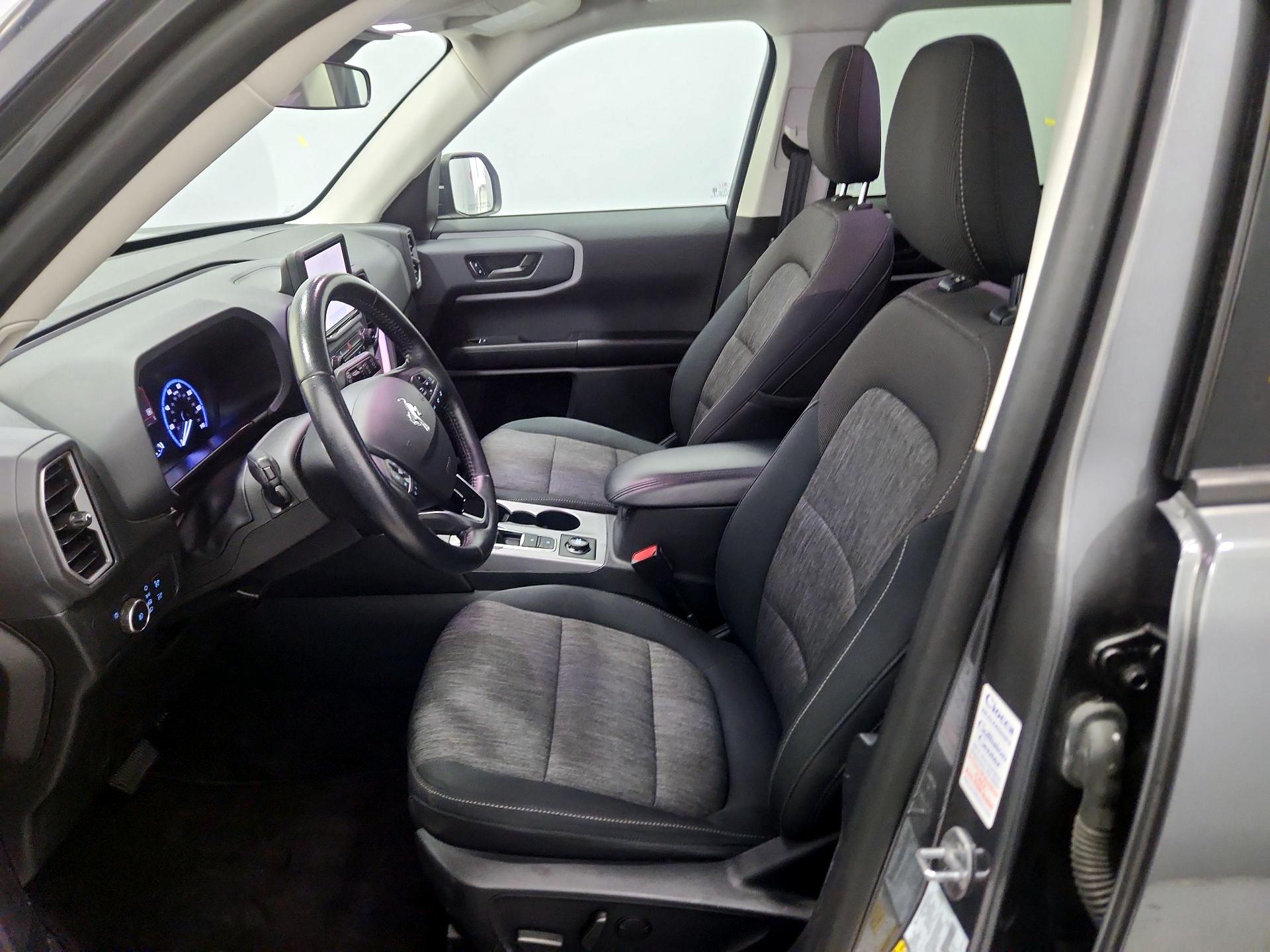 Thumbnail: 2021 Ford Bronco Sport - 11