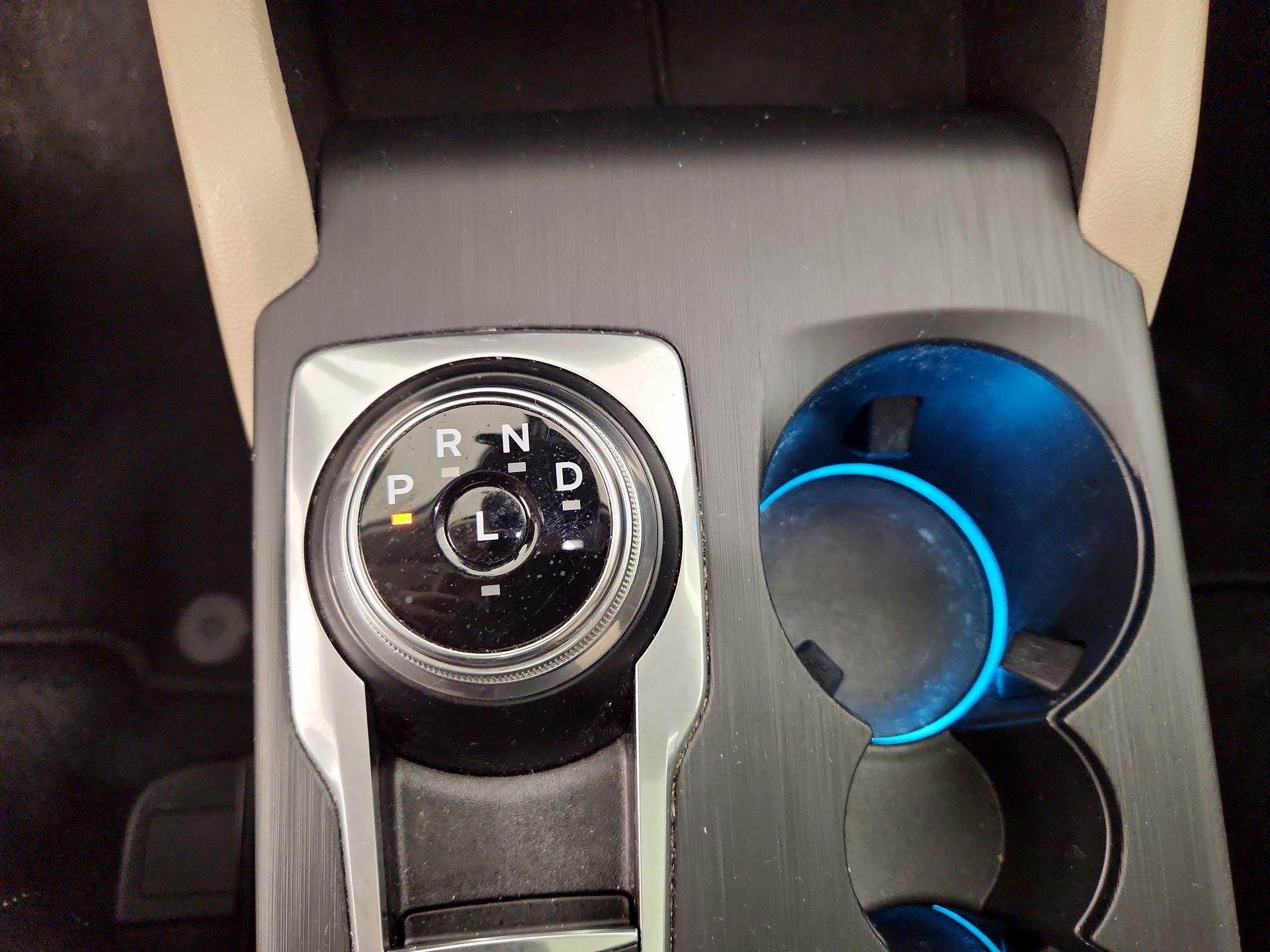 Thumbnail: 2021 Ford Escape - 18