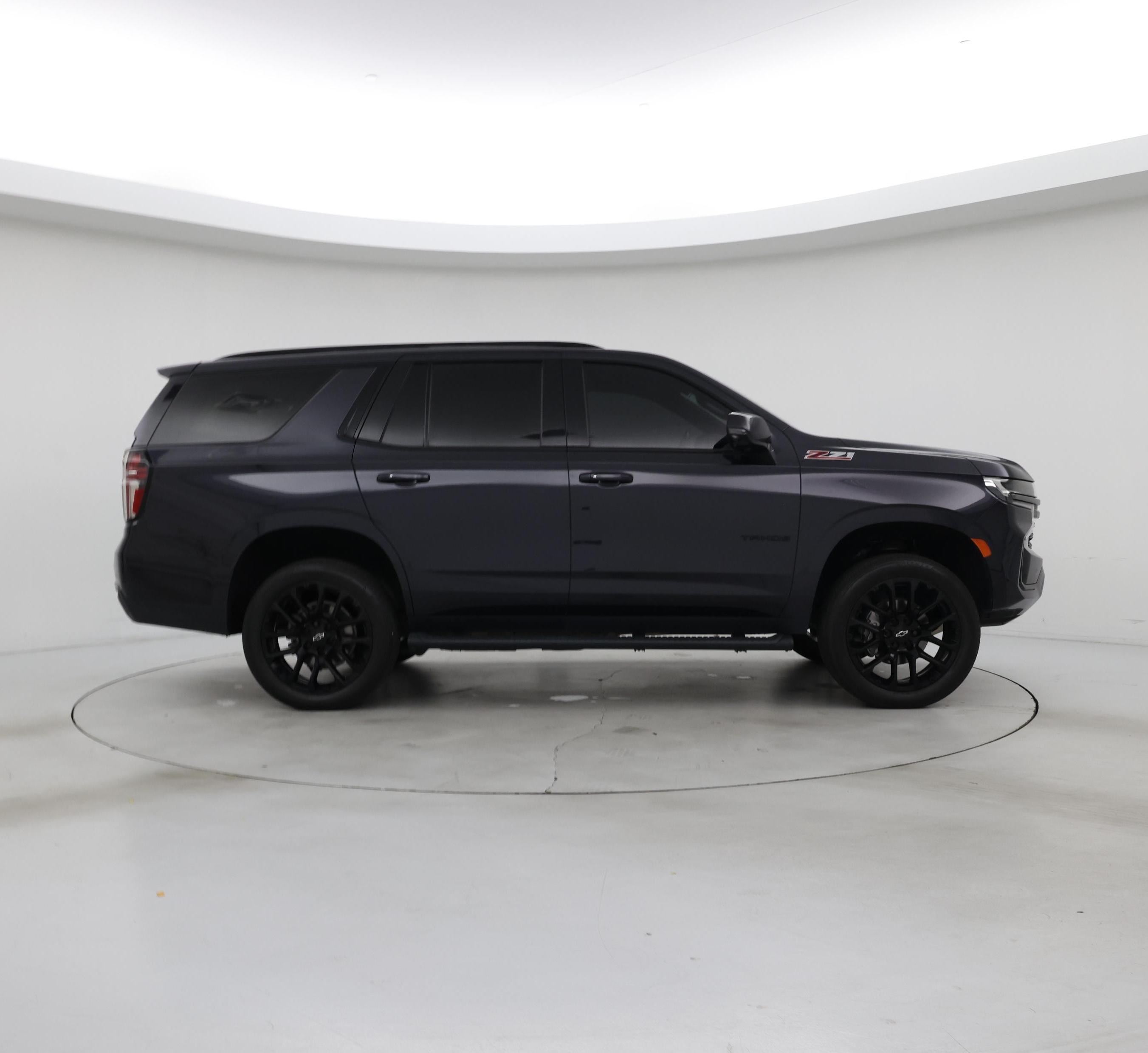 Thumbnail: 2022 Chevrolet Tahoe - 7