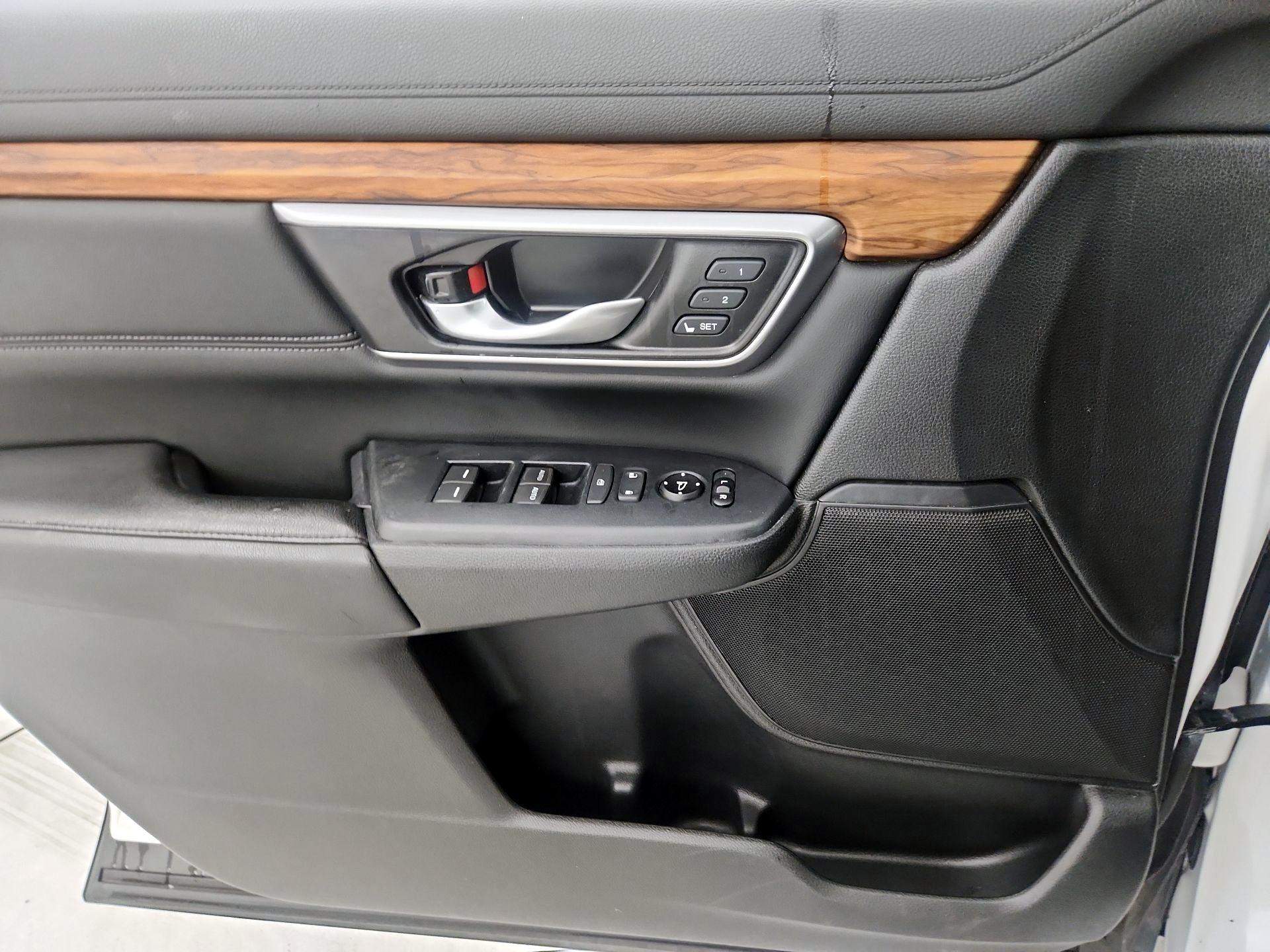 Thumbnail: 2019 Honda CR-V - 12