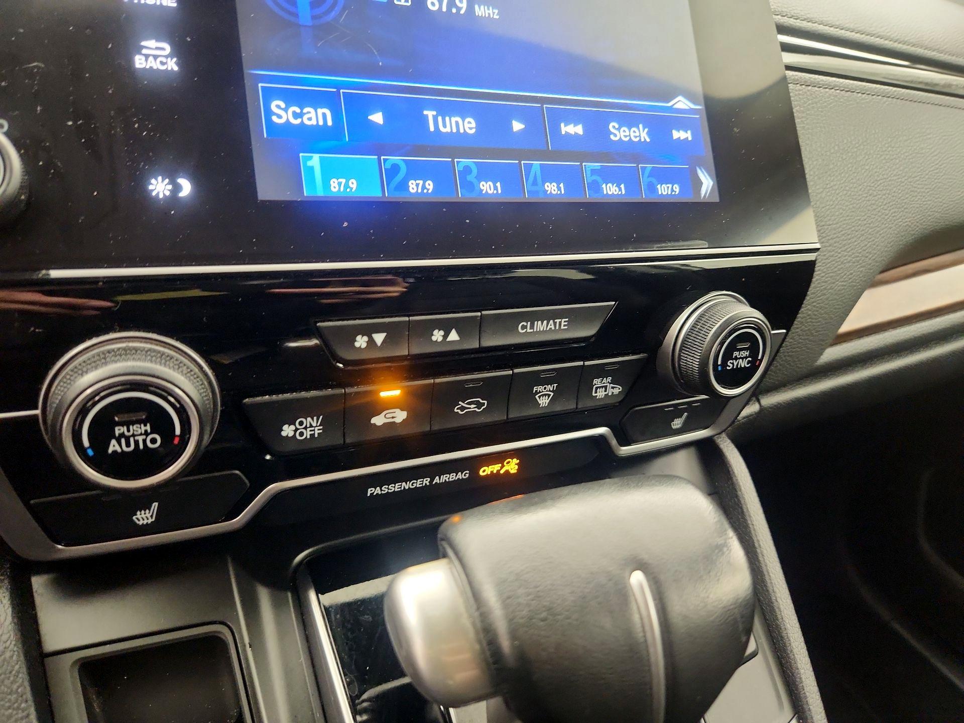 Thumbnail: 2019 Honda CR-V - 16
