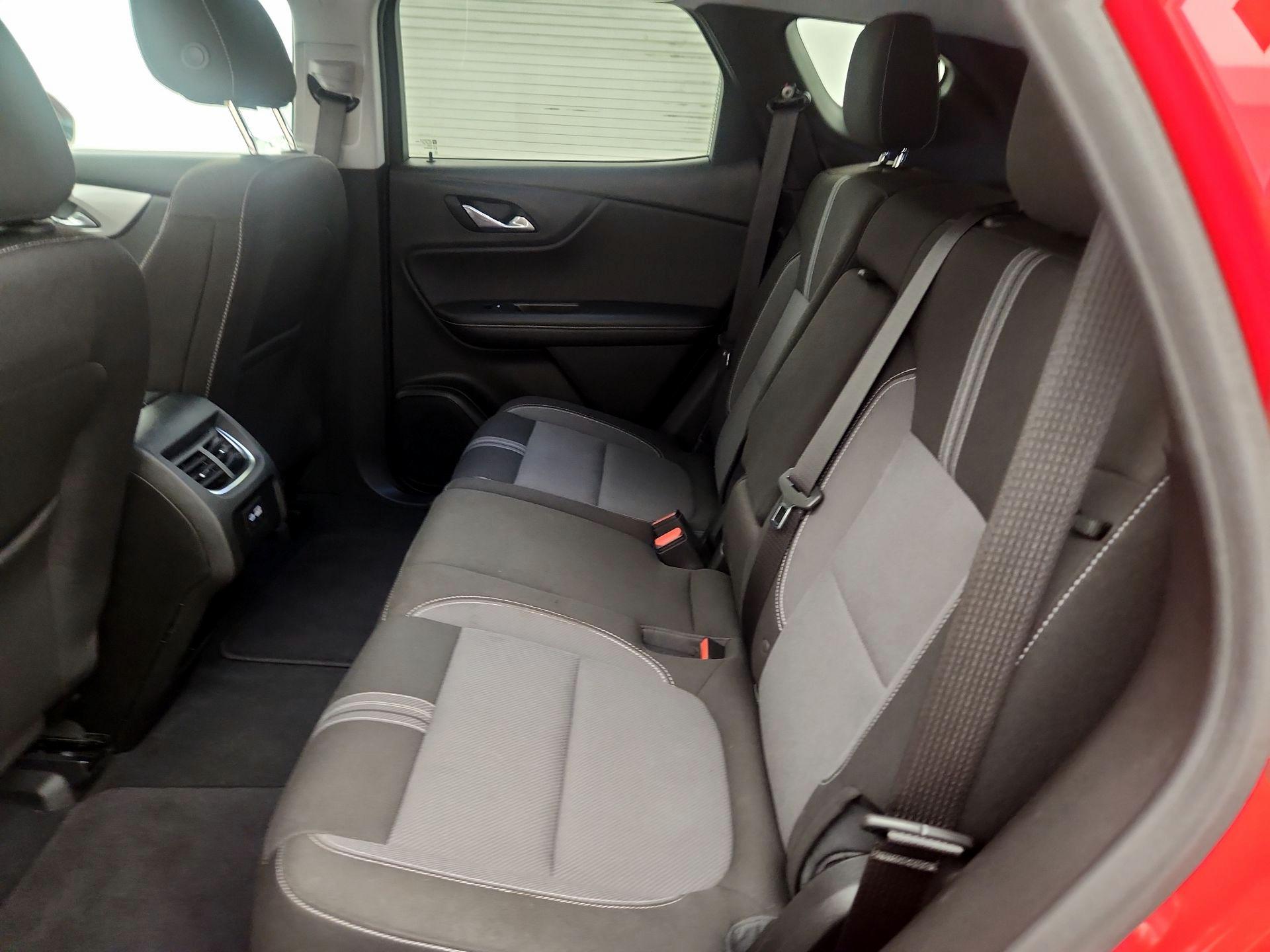 Thumbnail: 2023 Chevrolet Blazer - 19