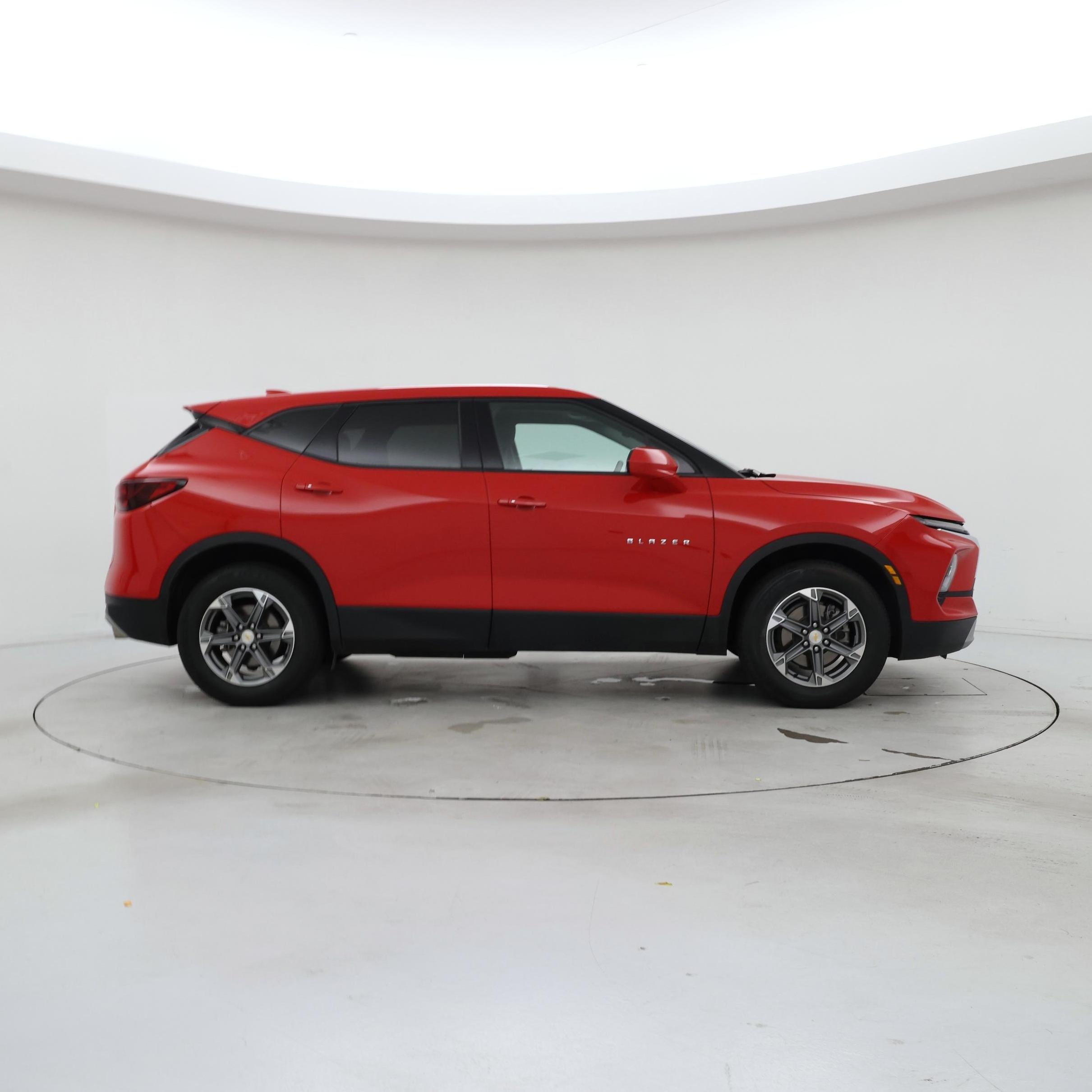 Thumbnail: 2023 Chevrolet Blazer - 7