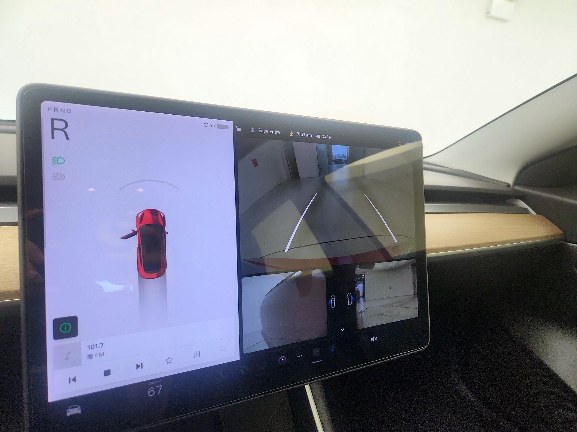 Thumbnail: 2020 Tesla Model 3 - 14