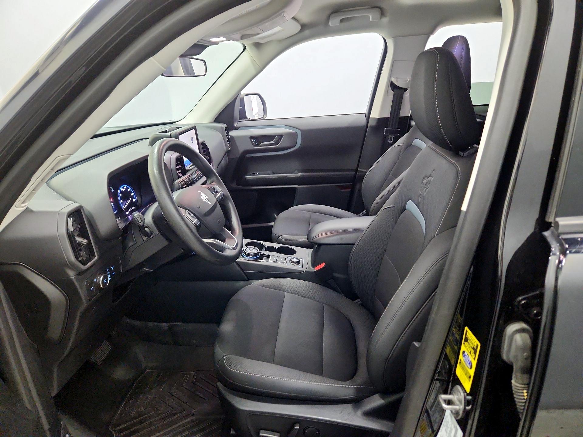 Thumbnail: 2021 Ford Bronco Sport - 11