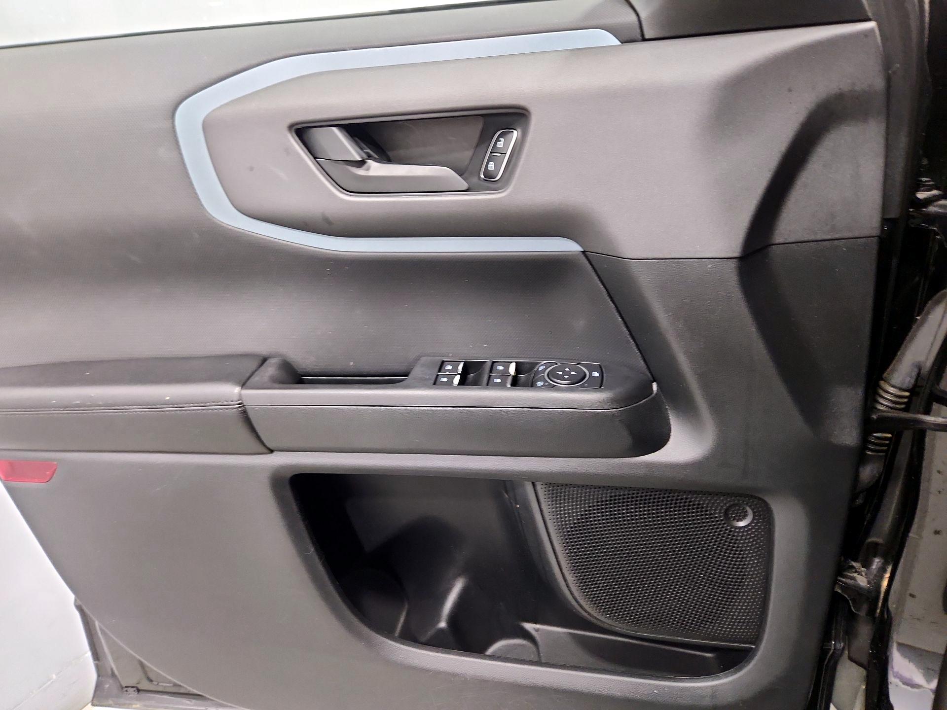 Thumbnail: 2021 Ford Bronco Sport - 12