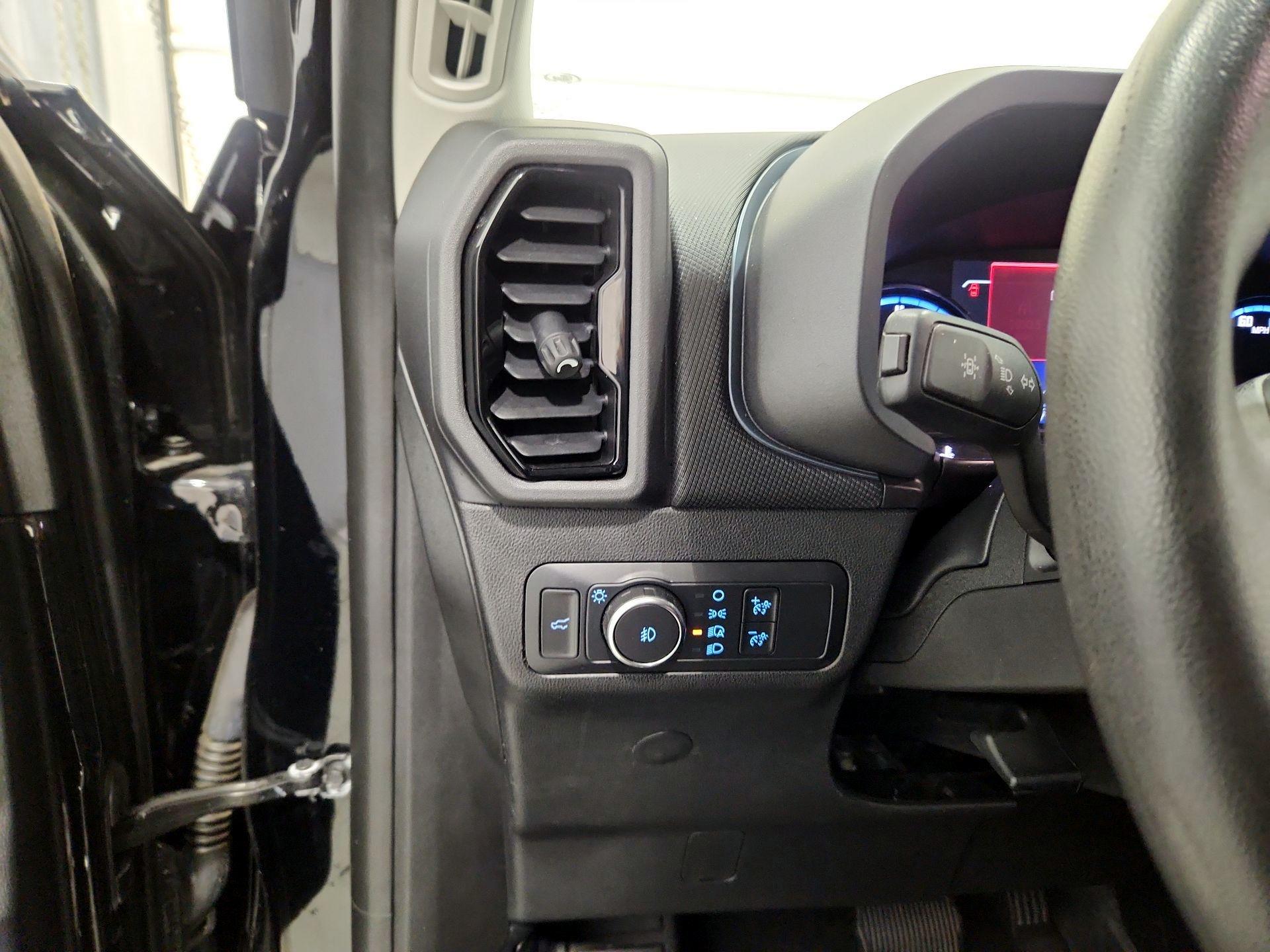 Thumbnail: 2021 Ford Bronco Sport - 13