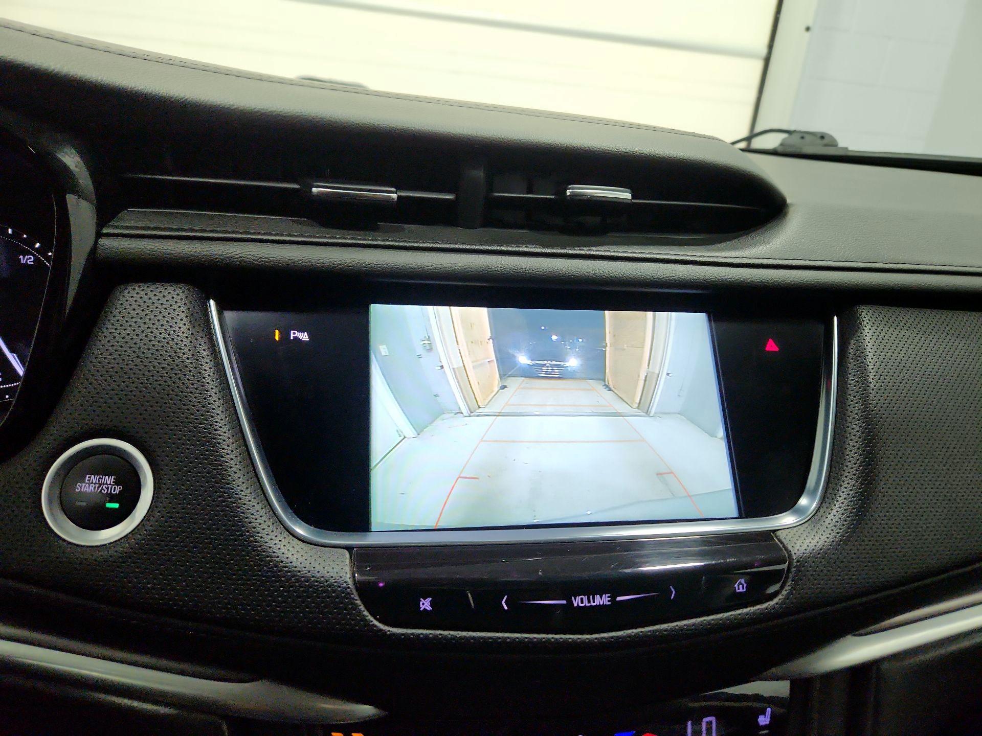 Thumbnail: 2018 Cadillac XT5 - 14