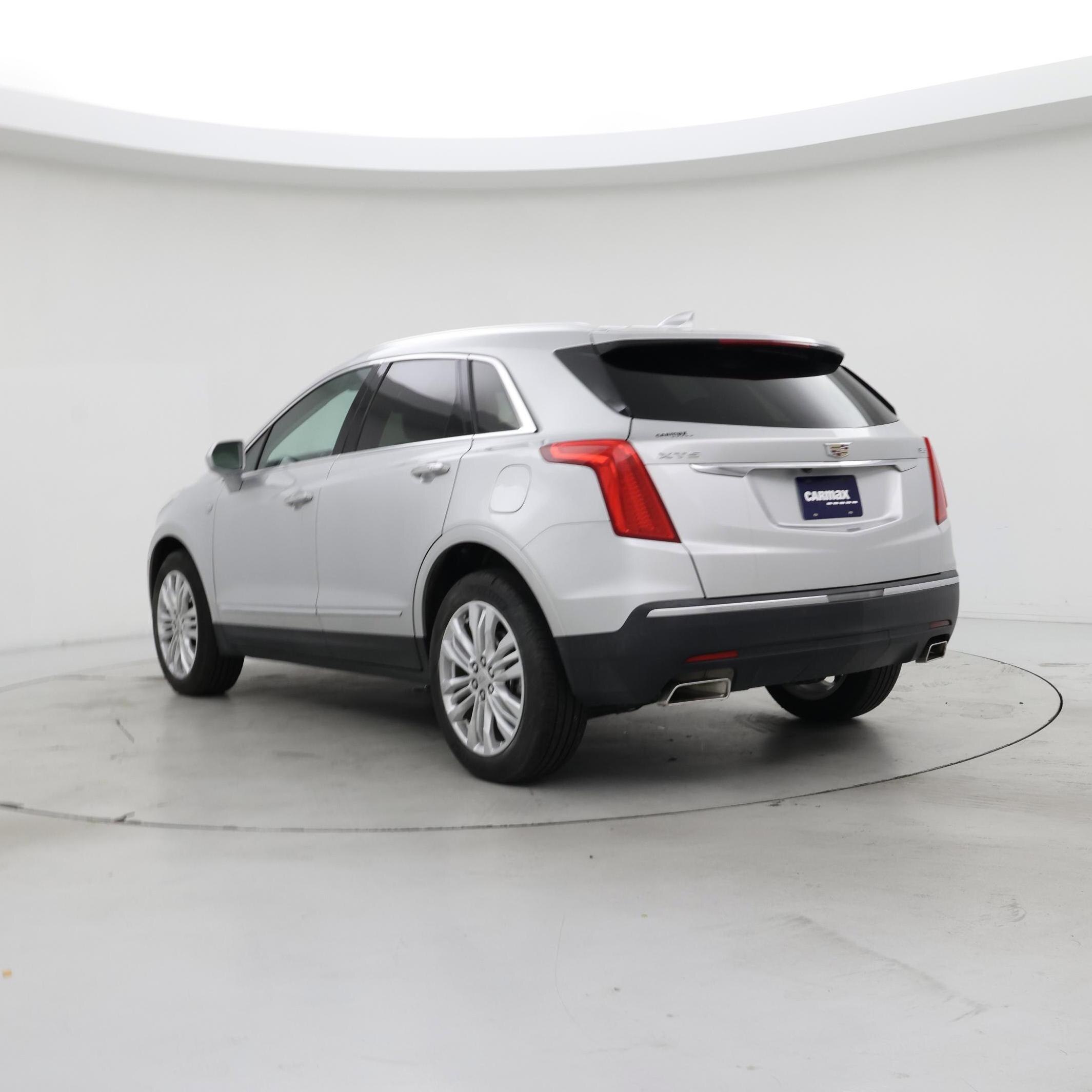 Thumbnail: 2018 Cadillac XT5 - 2