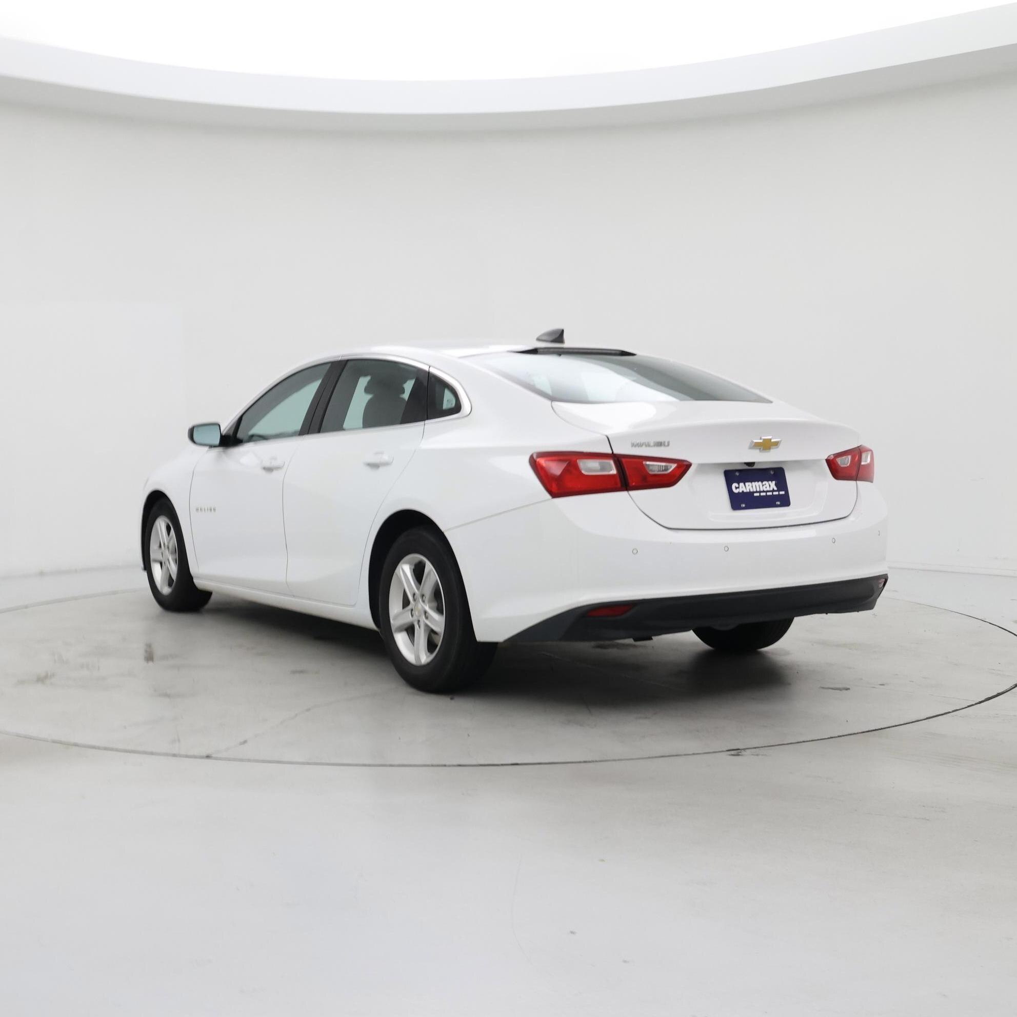 Thumbnail: 2020 Chevrolet Malibu - 2