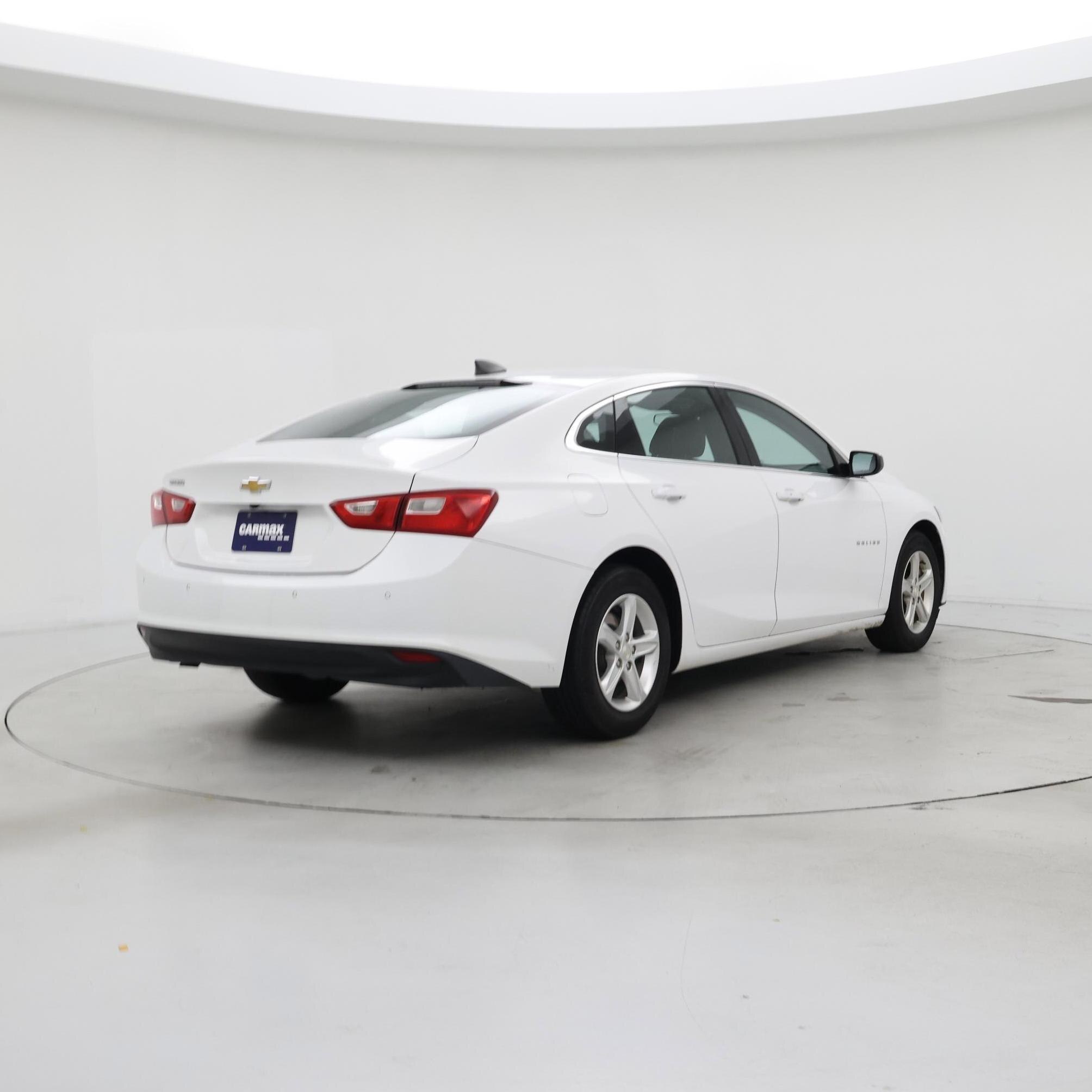 Thumbnail: 2020 Chevrolet Malibu - 8
