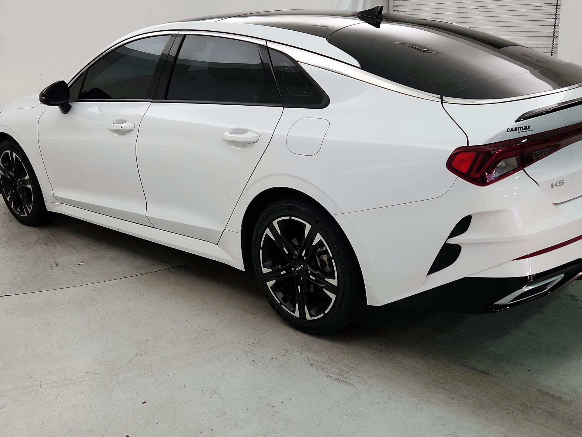Thumbnail: 2023 Kia K5 - 7