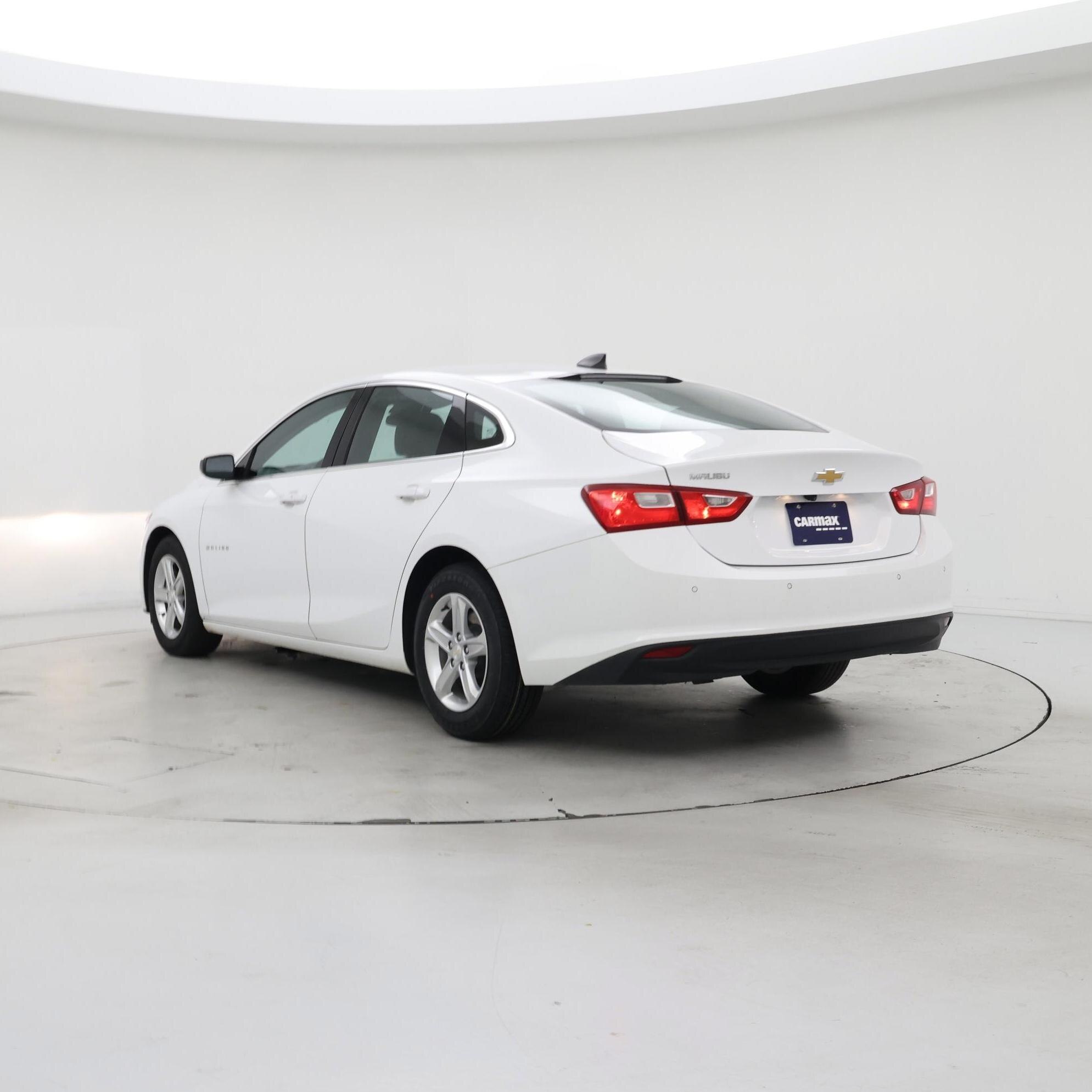 Thumbnail: 2023 Chevrolet Malibu - 2