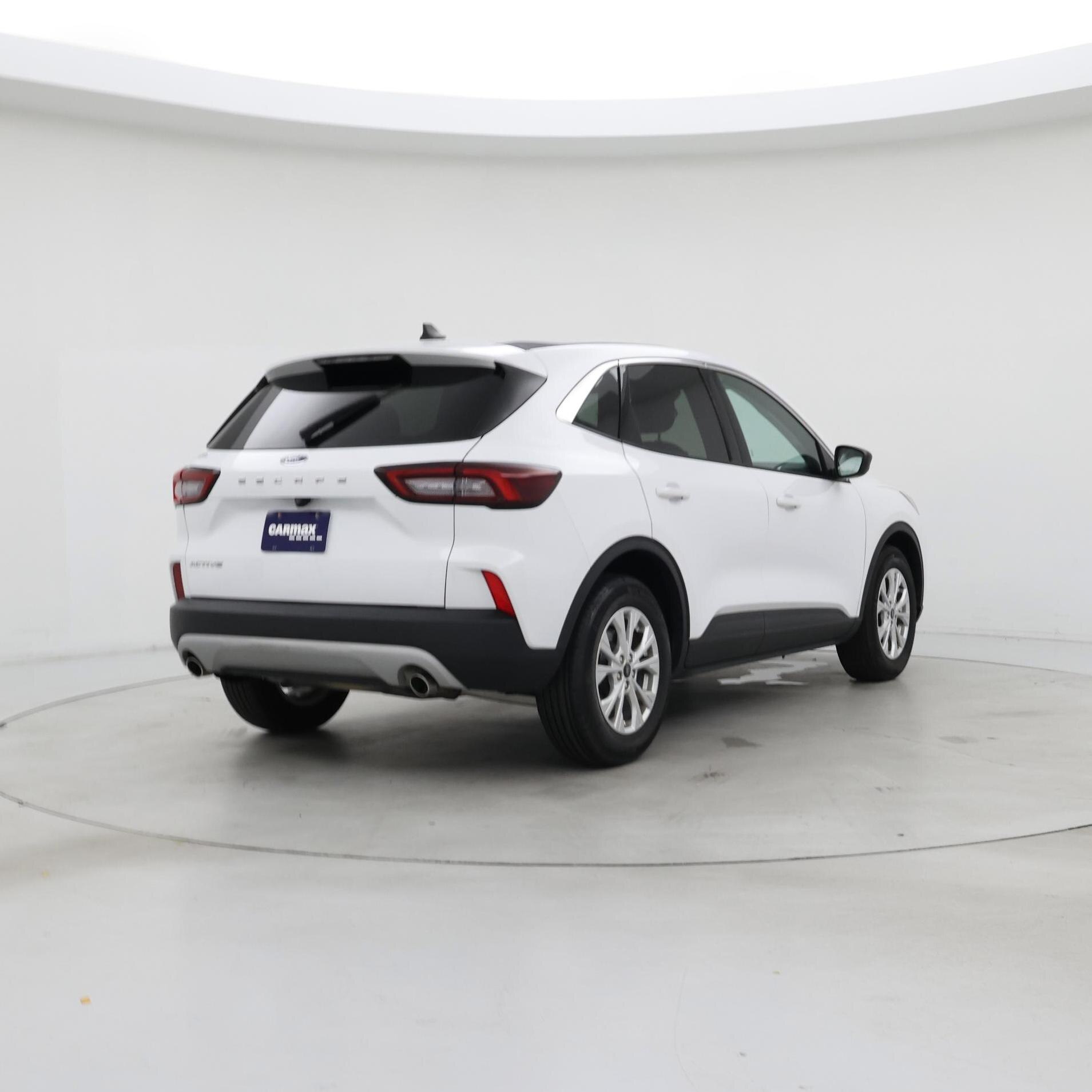 Thumbnail: 2023 Ford Escape - 8