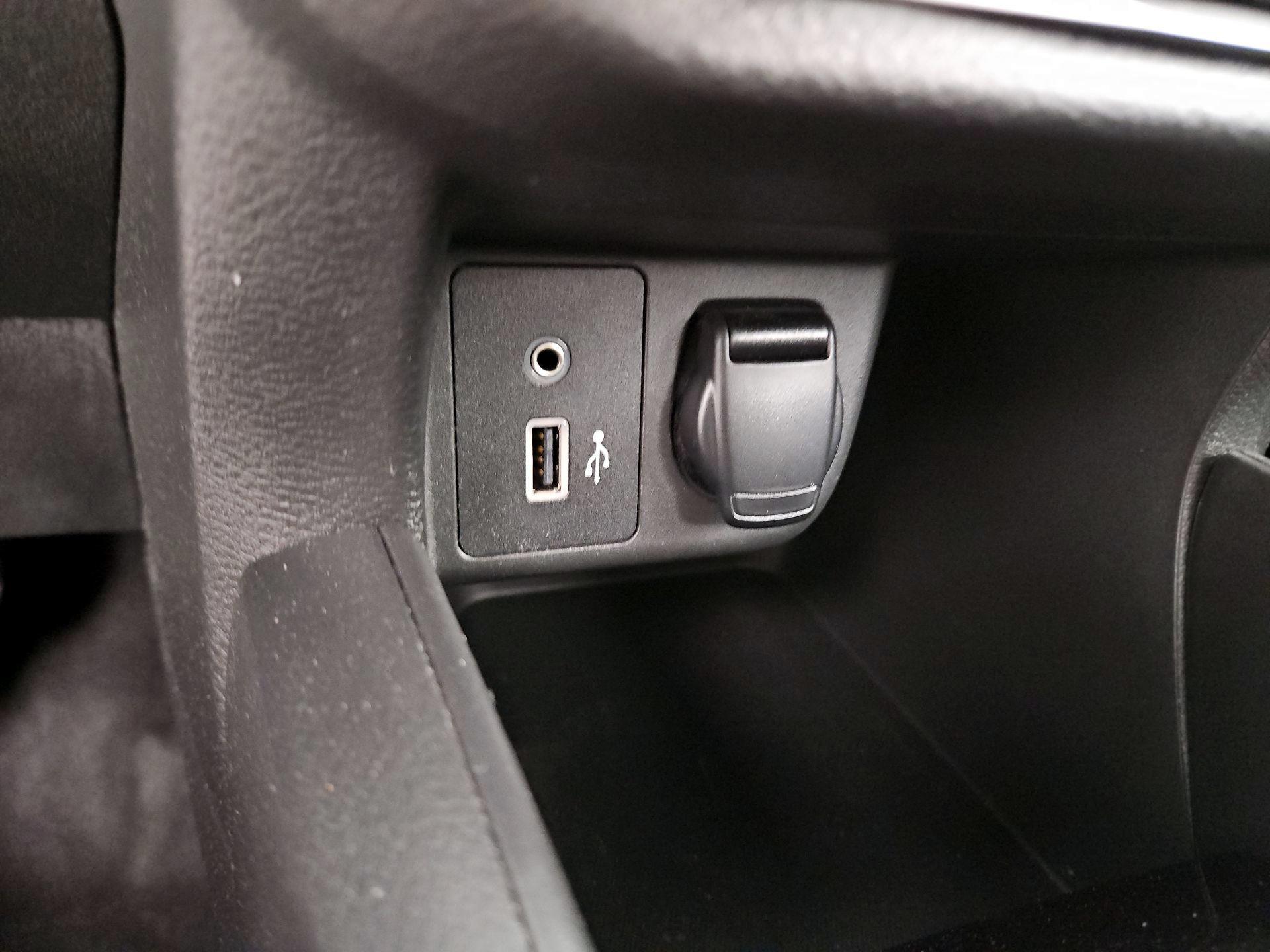 Thumbnail: 2020 Nissan Versa - 18