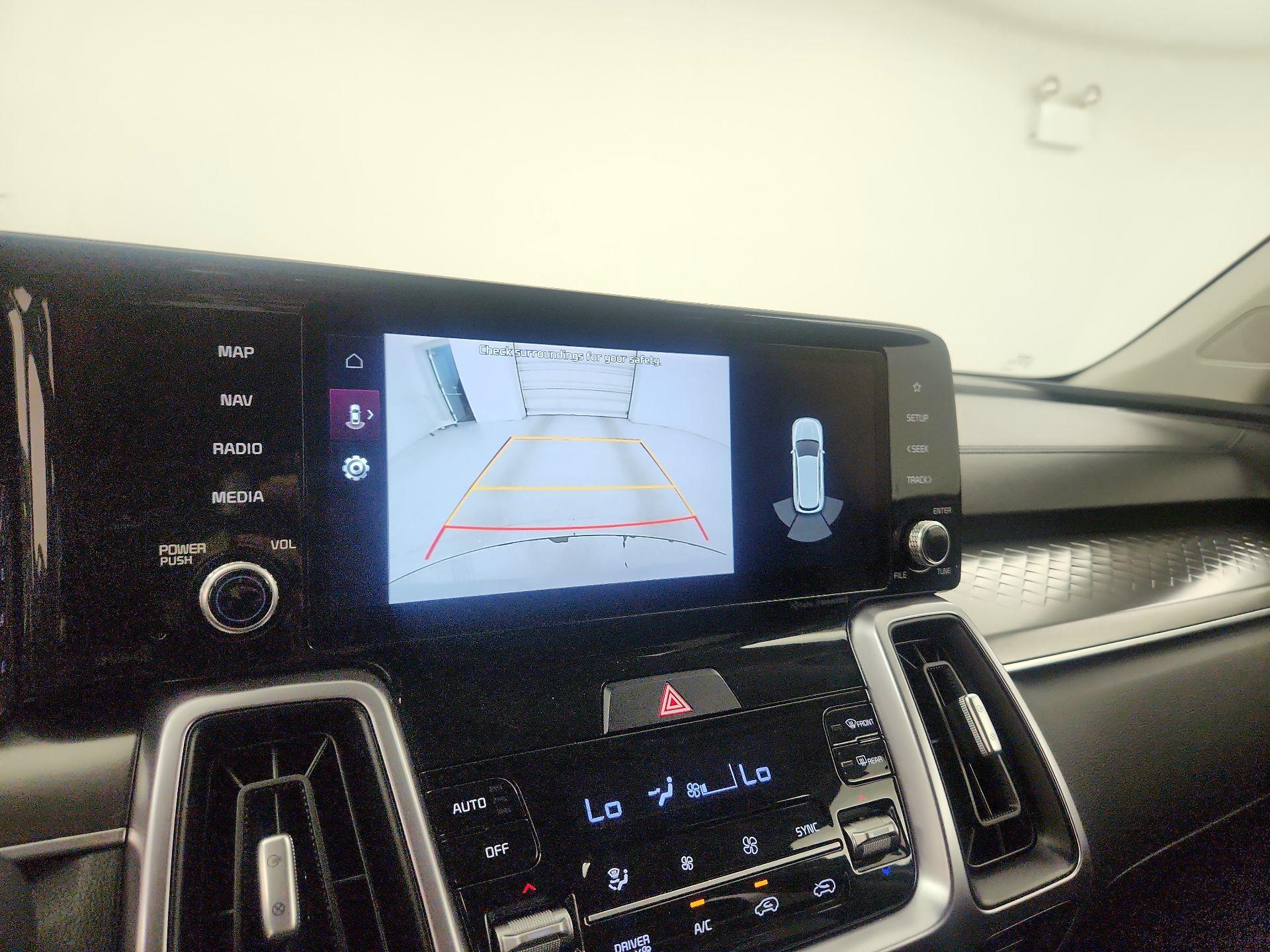 Thumbnail: 2022 Kia Sorento - 15