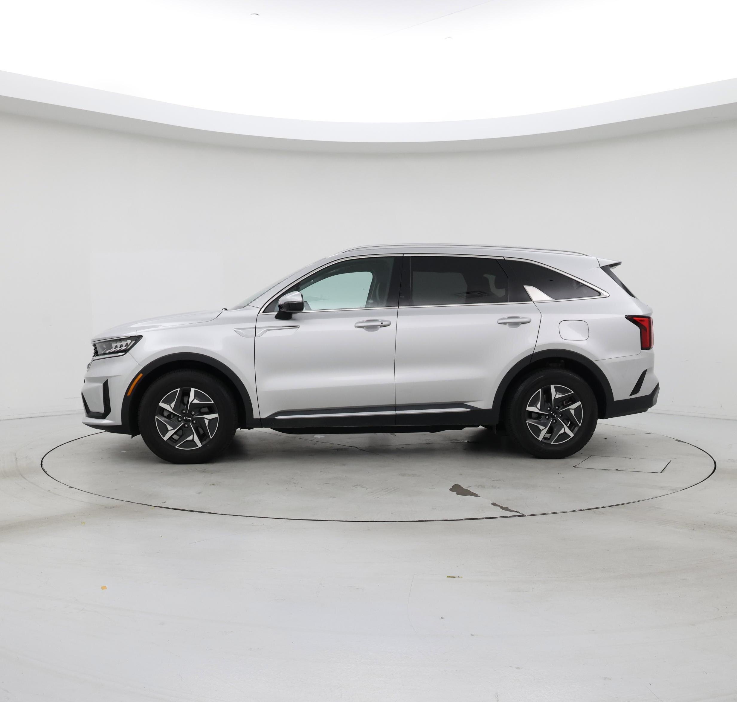 Thumbnail: 2022 Kia Sorento - 3