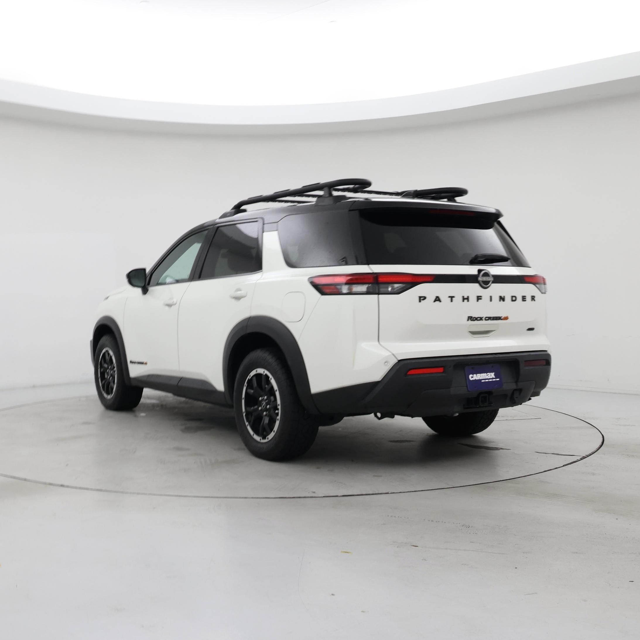 Thumbnail: 2023 Nissan Pathfinder - 2