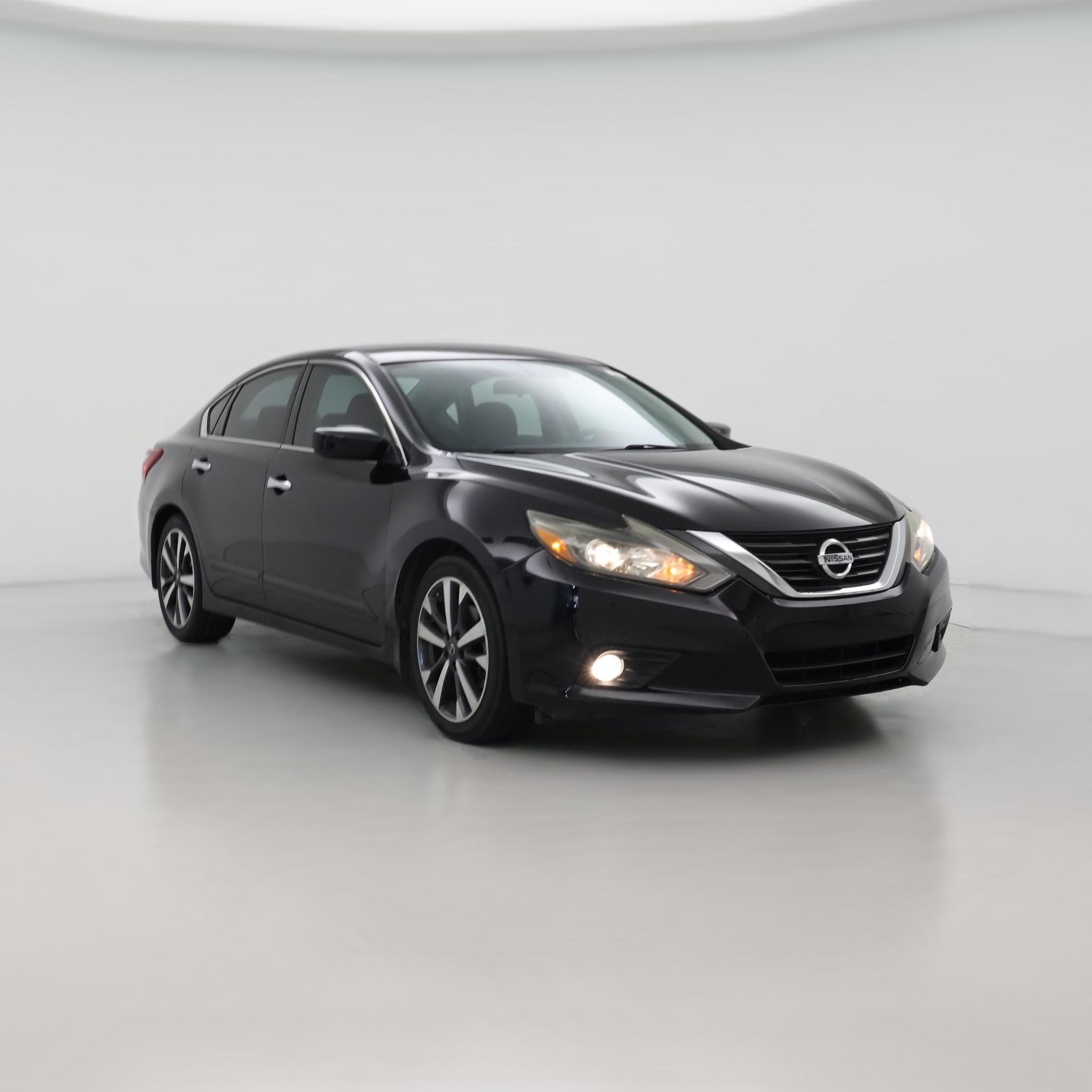 Thumbnail: 2017 Nissan Altima - 1