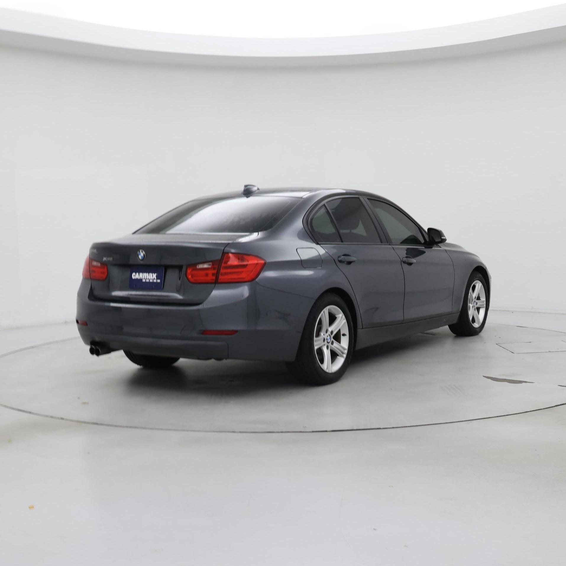 Thumbnail: 2015 BMW 3 Series - 8