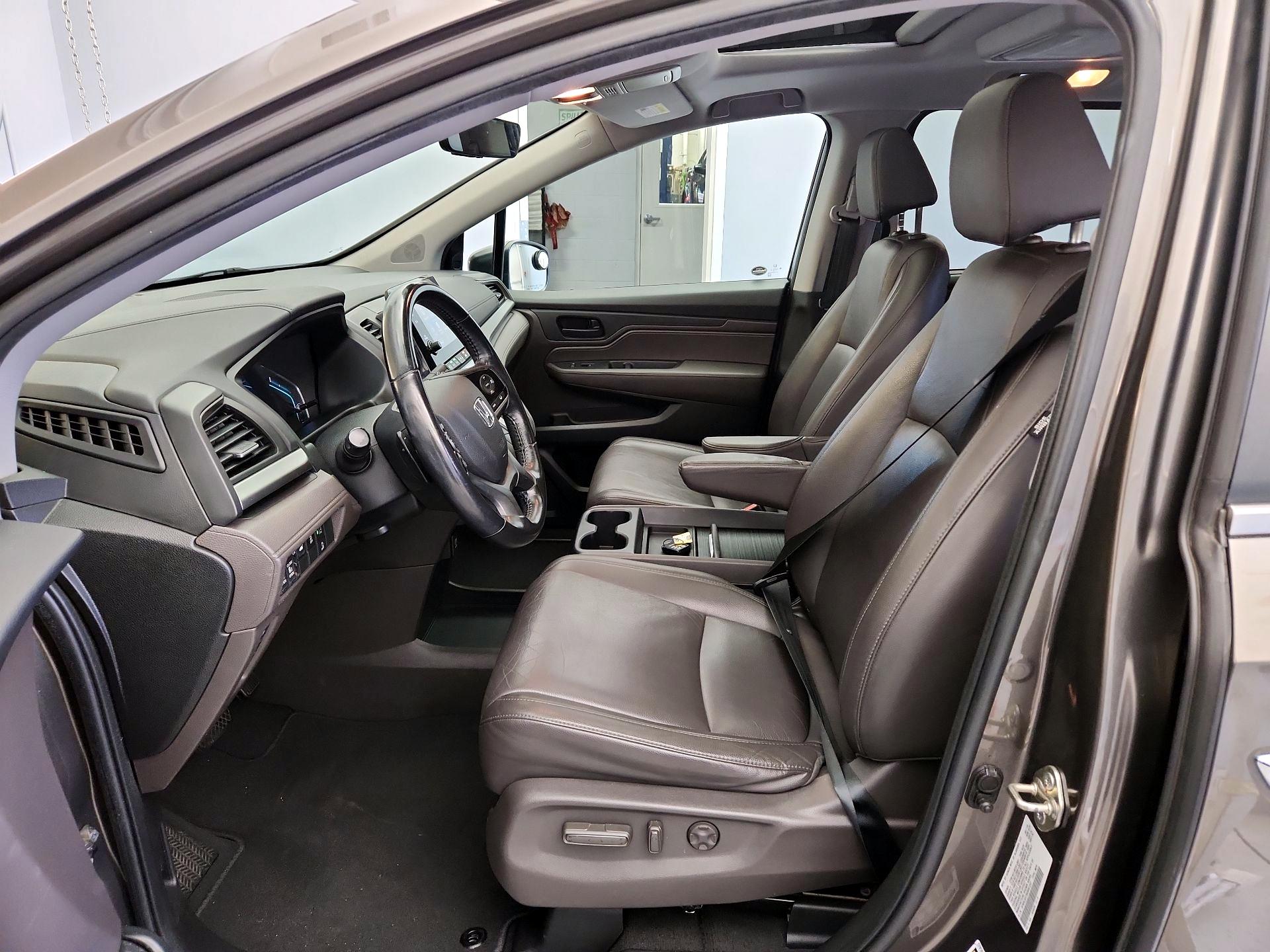 Thumbnail: 2019 Honda Odyssey - 11