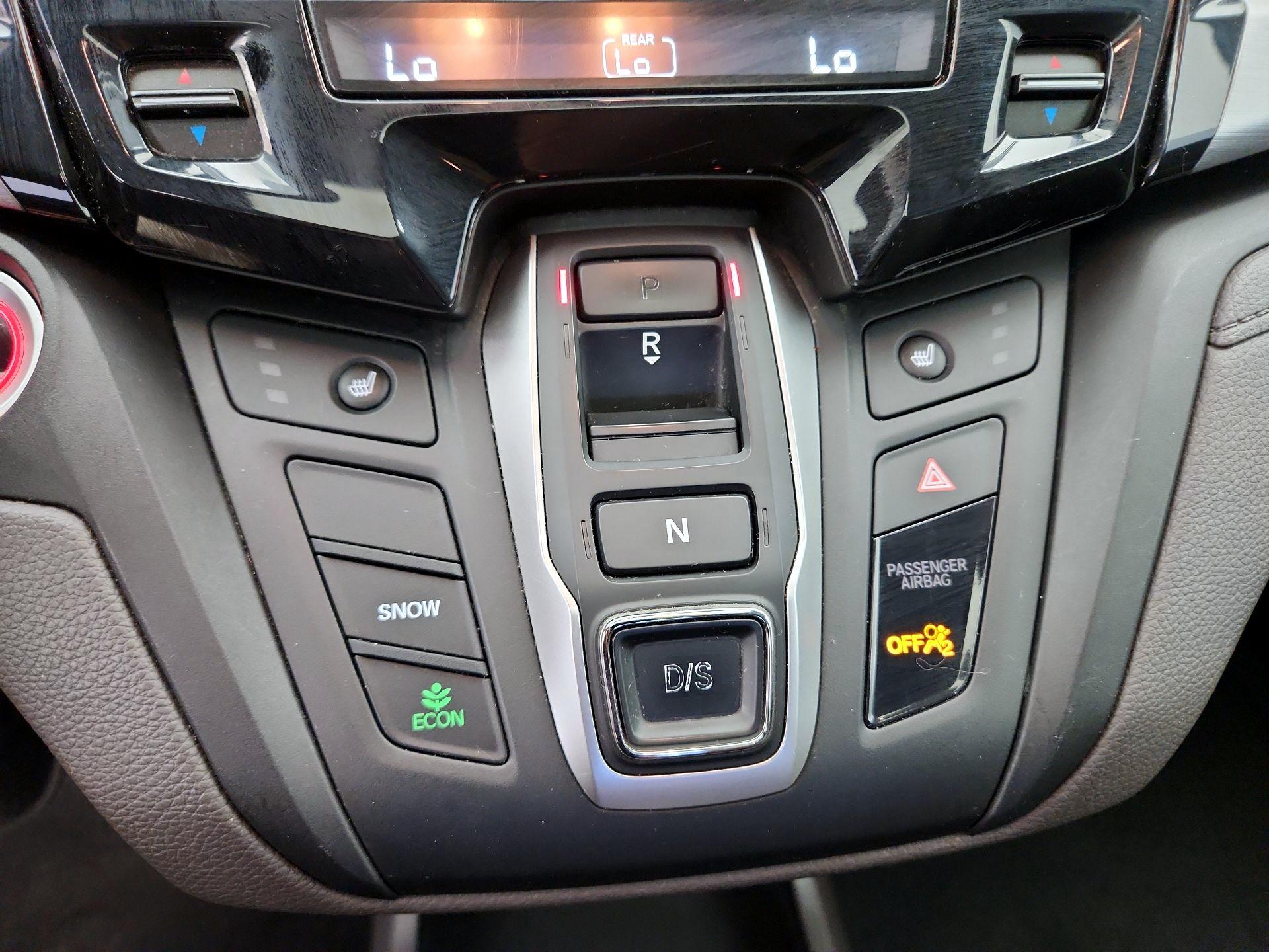 Thumbnail: 2019 Honda Odyssey - 18