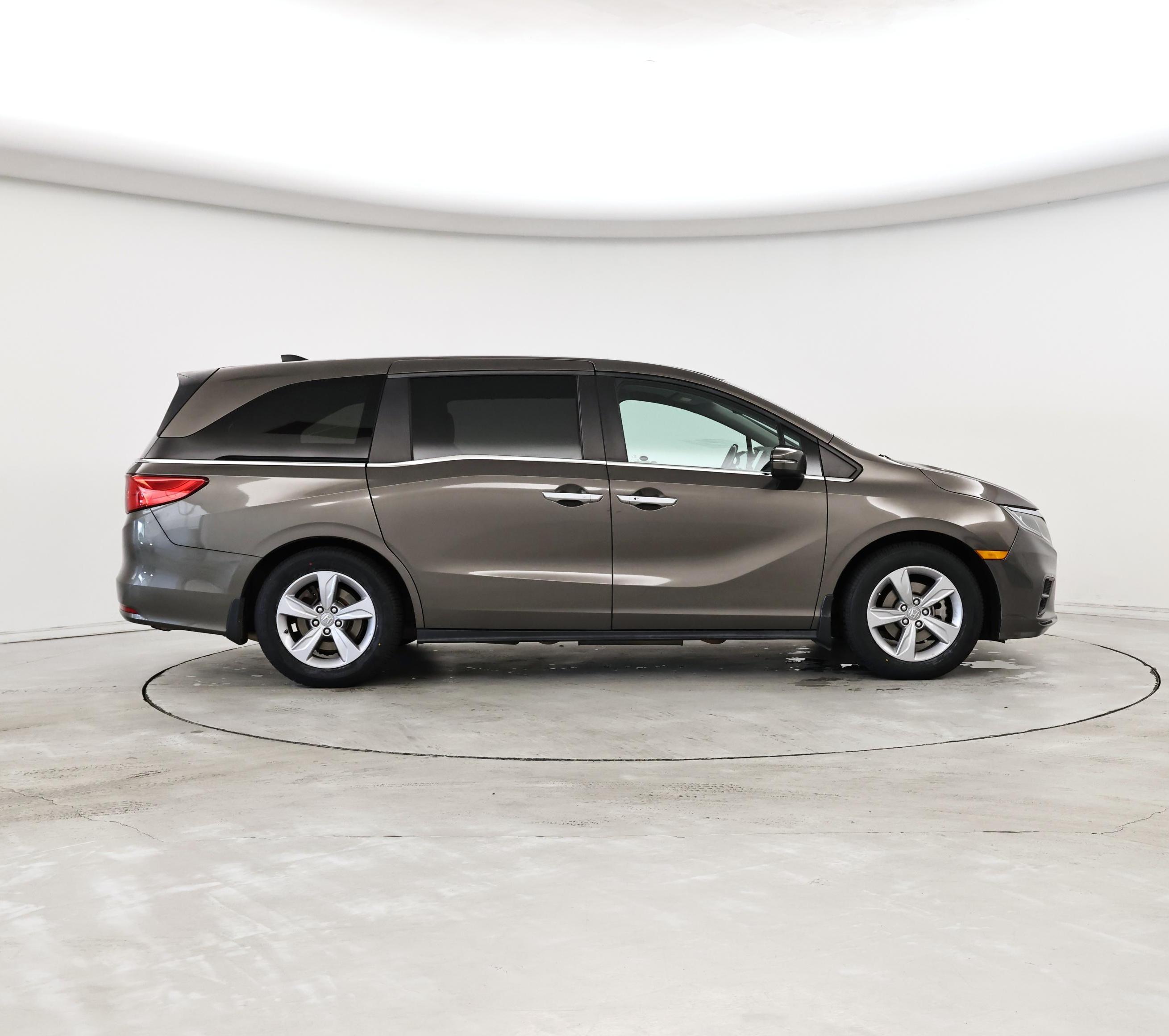 Thumbnail: 2019 Honda Odyssey - 7
