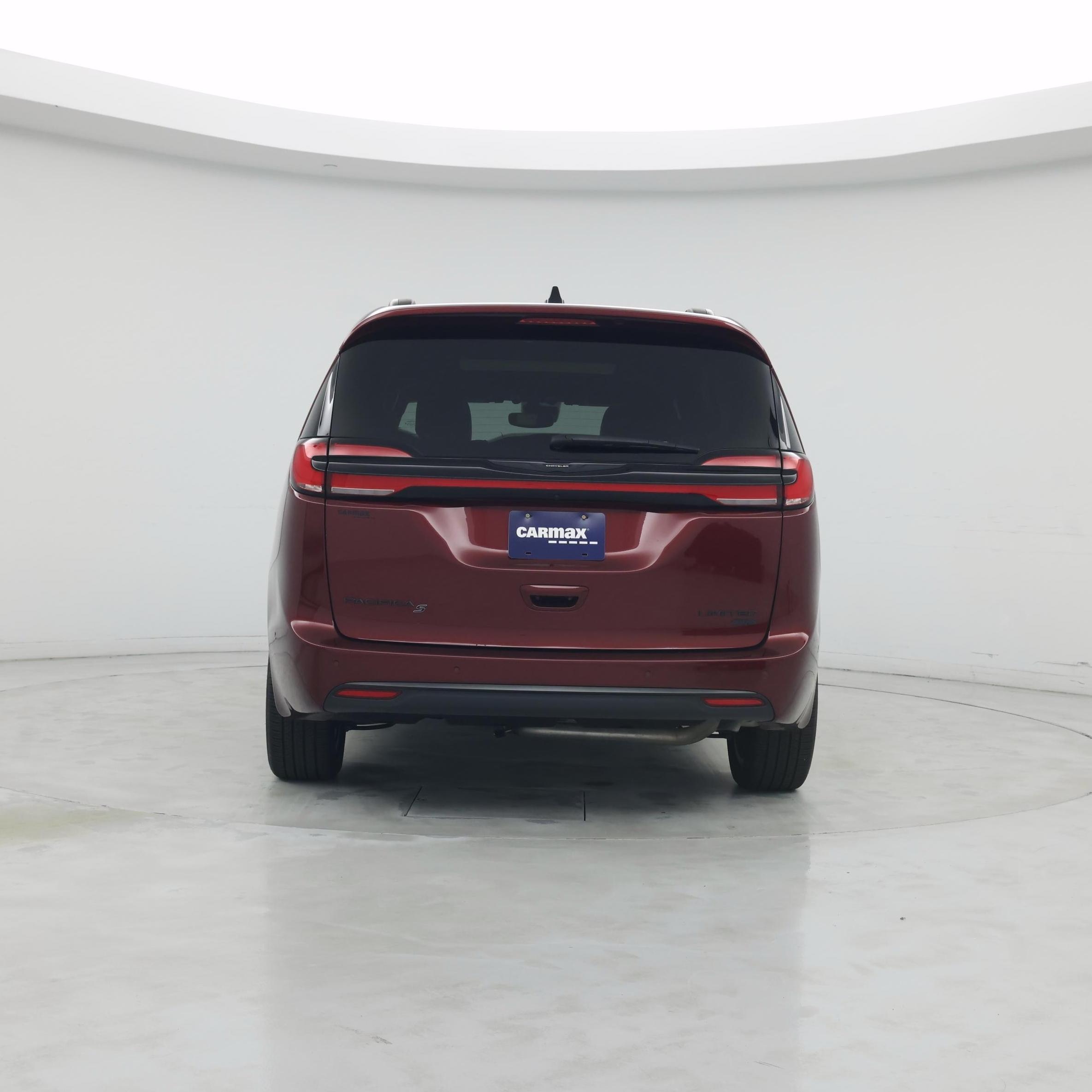 Thumbnail: 2023 Chrysler Pacifica - 6