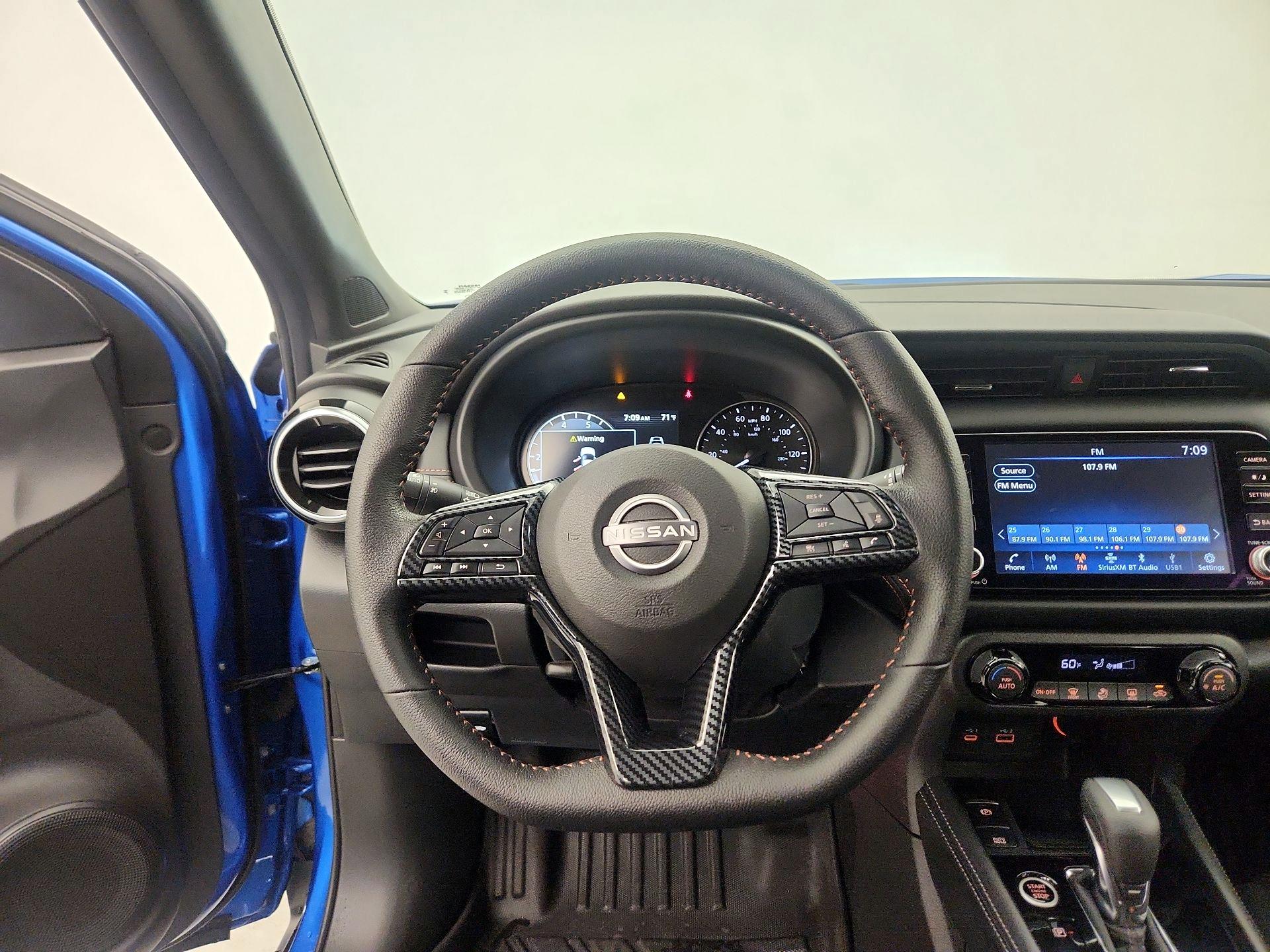 Thumbnail: 2023 Nissan Kicks - 10