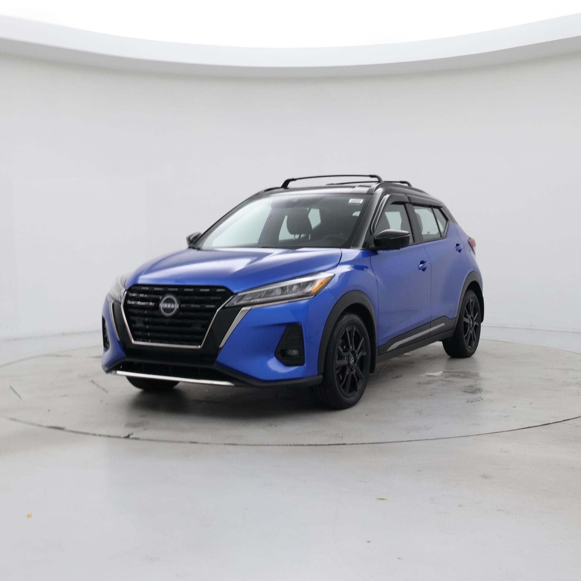 Thumbnail: 2023 Nissan Kicks - 4