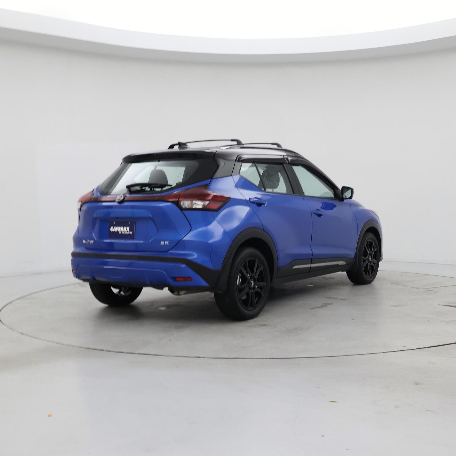 Thumbnail: 2023 Nissan Kicks - 8