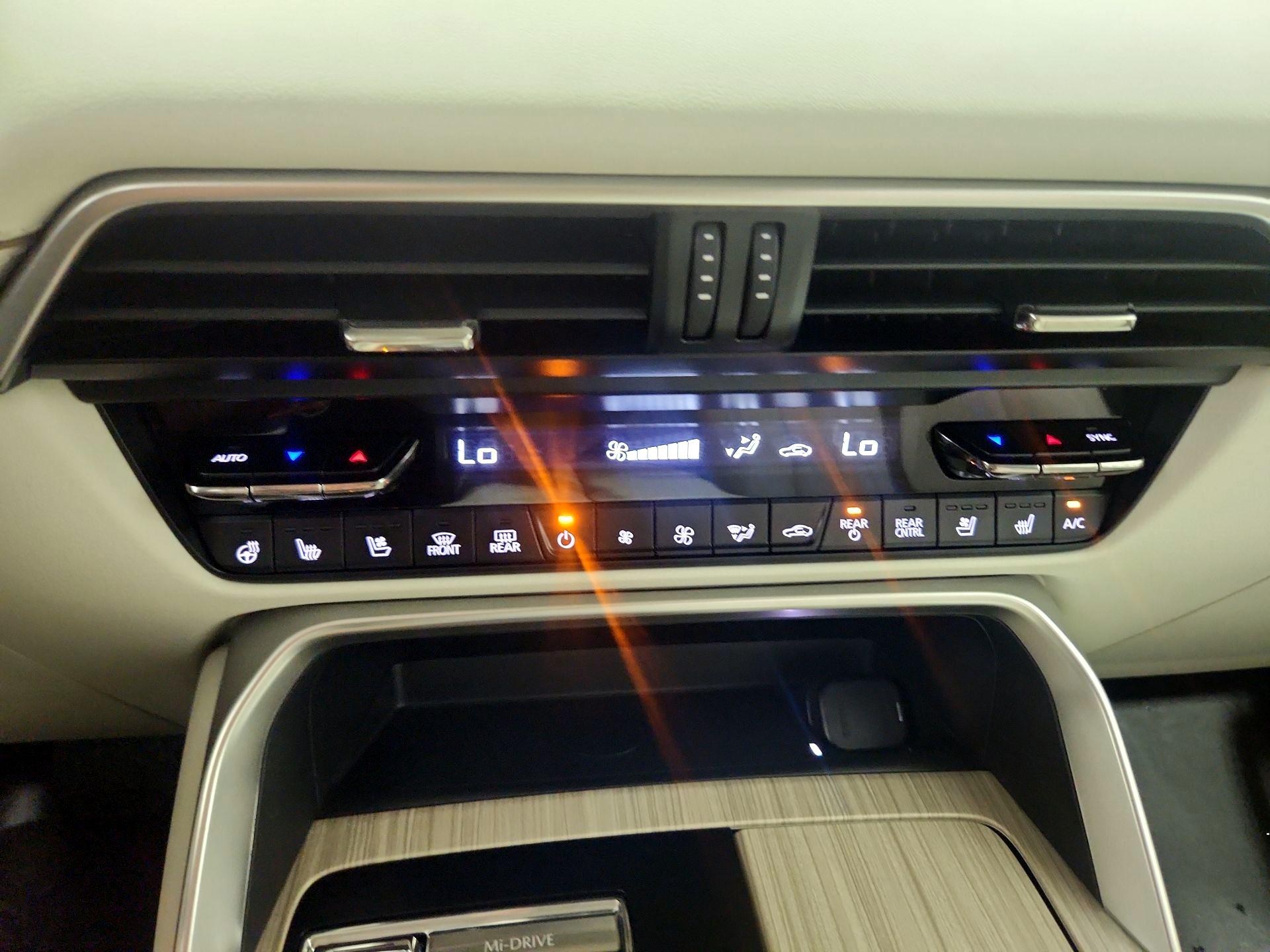 Thumbnail: 2025 Mazda CX-90 - 16