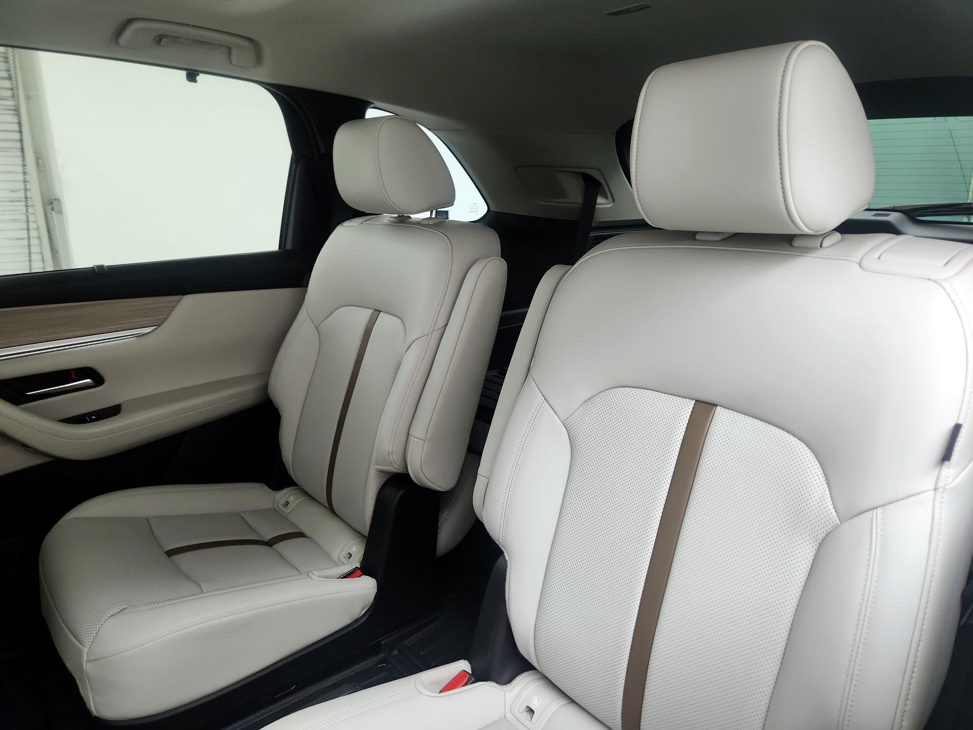 Thumbnail: 2025 Mazda CX-90 - 19