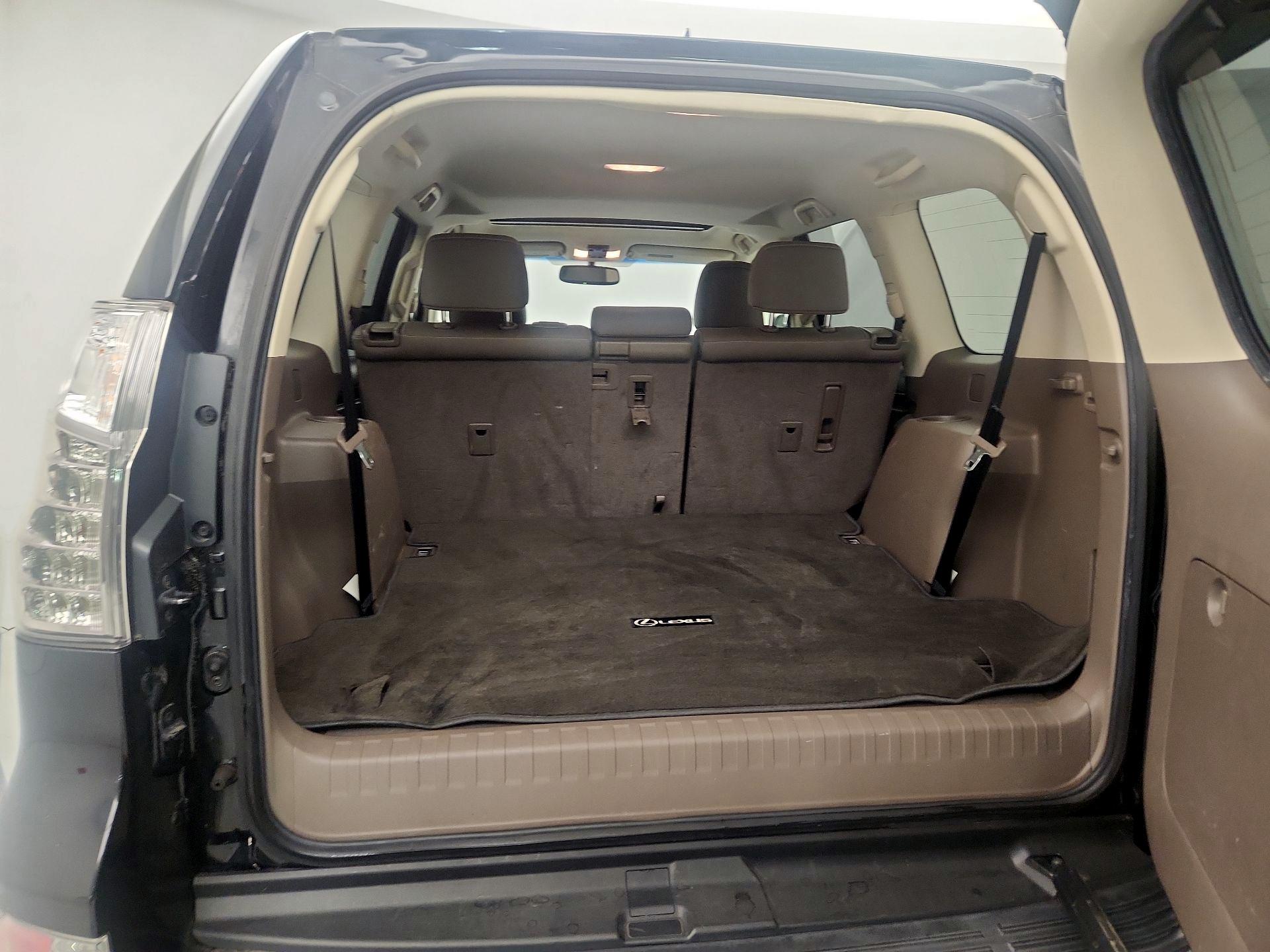Thumbnail: 2017 Lexus GX - 19