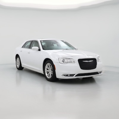 White 2017 Chrysler 300 Limited