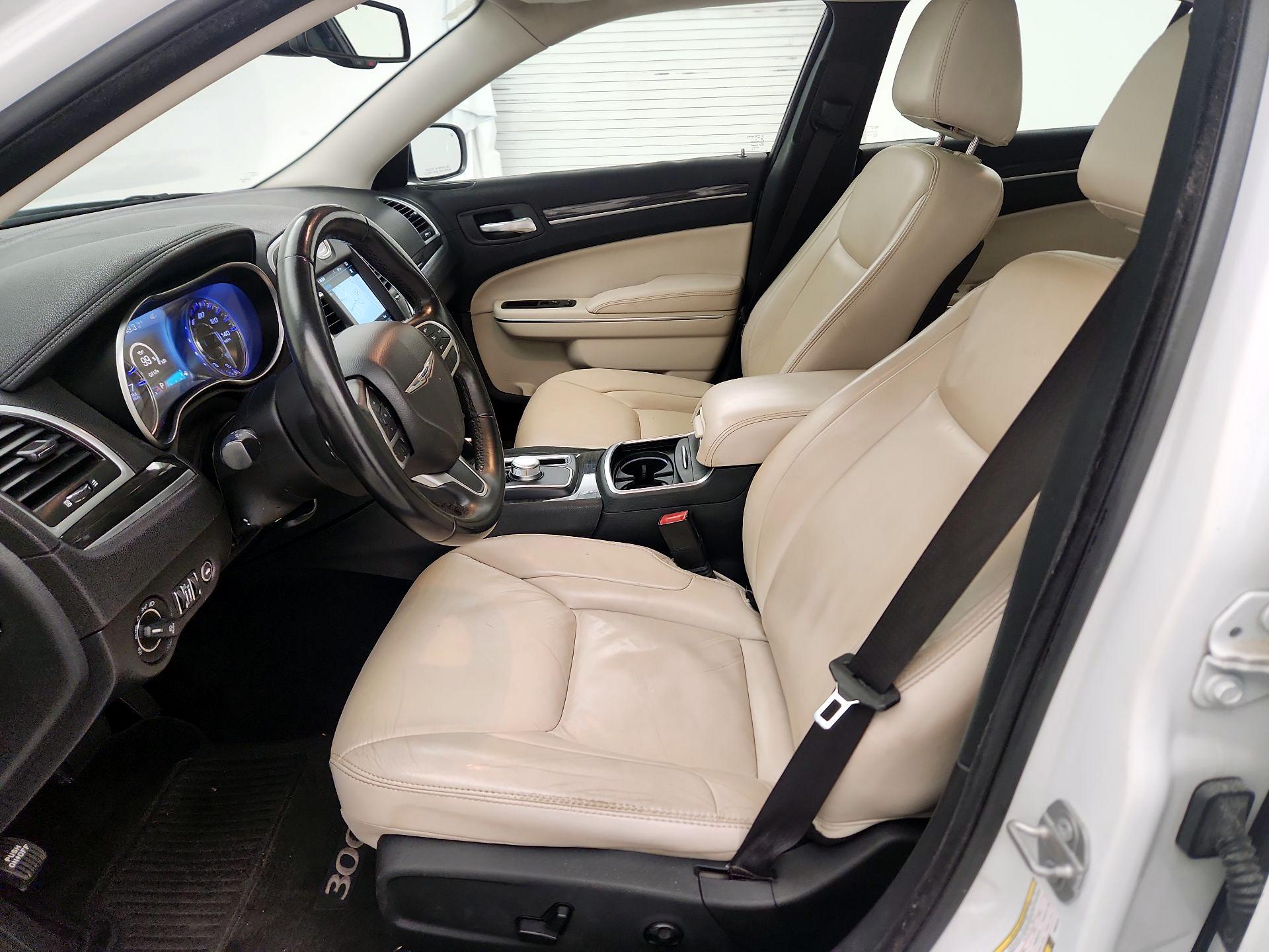 Thumbnail: 2017 Chrysler 300 - 11