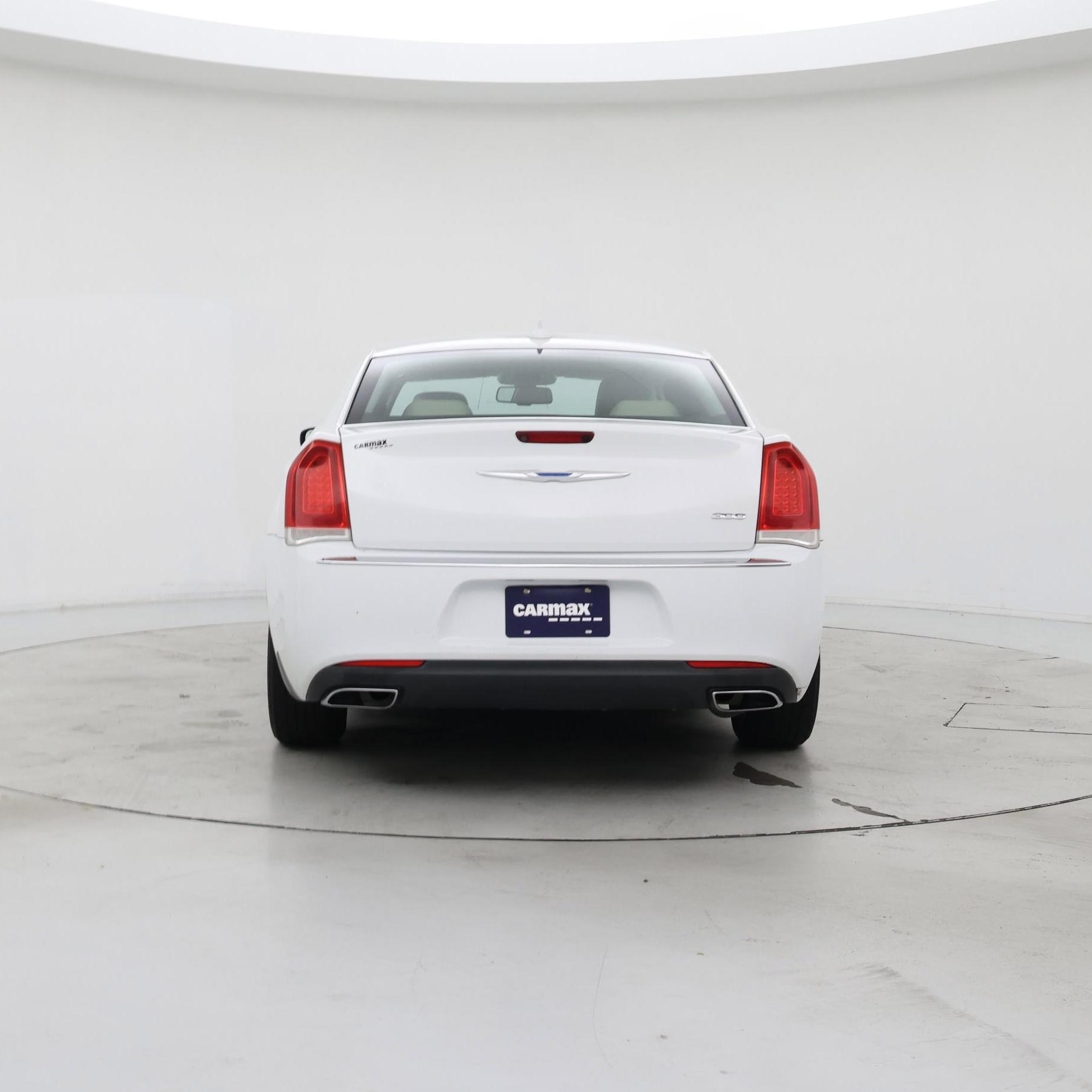 Thumbnail: 2017 Chrysler 300 - 6