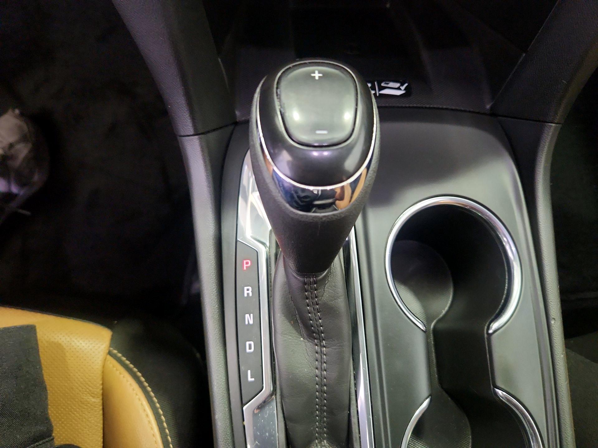 Thumbnail: 2021 Chevrolet Equinox - 17