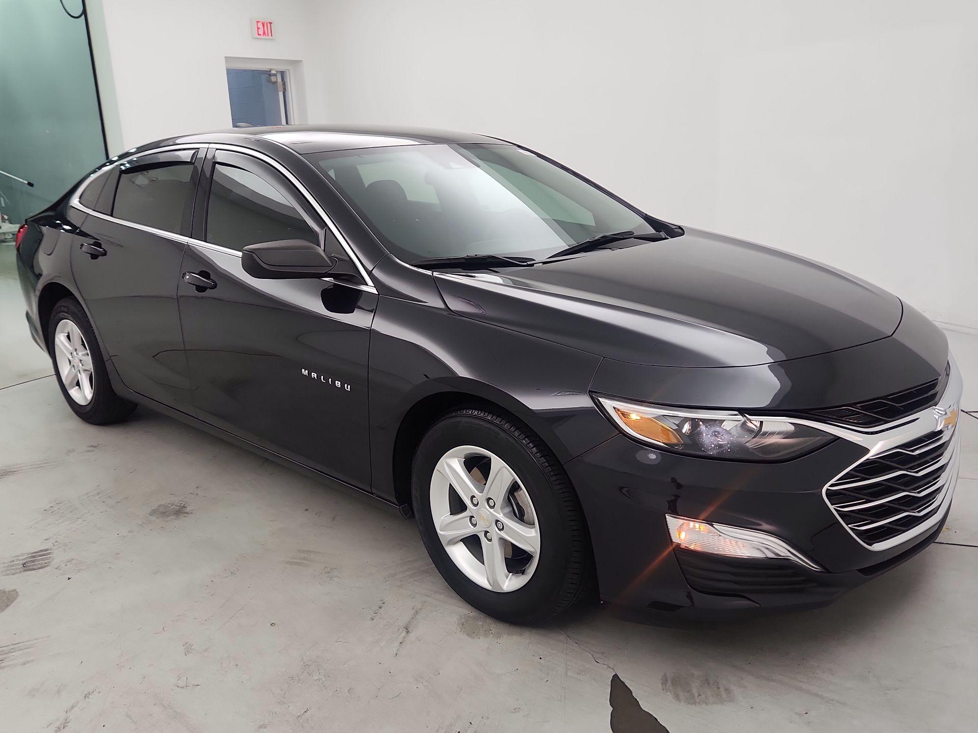 Thumbnail: 2023 Chevrolet Malibu - 1