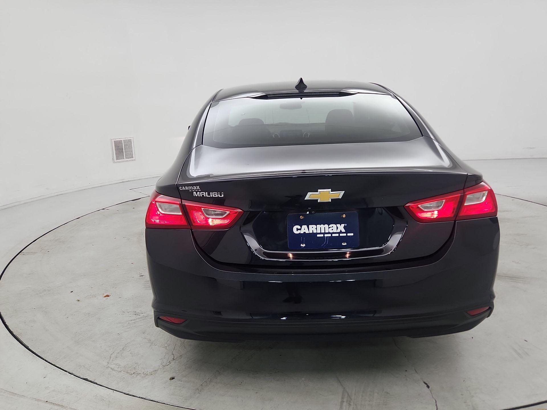 Thumbnail: 2023 Chevrolet Malibu - 6