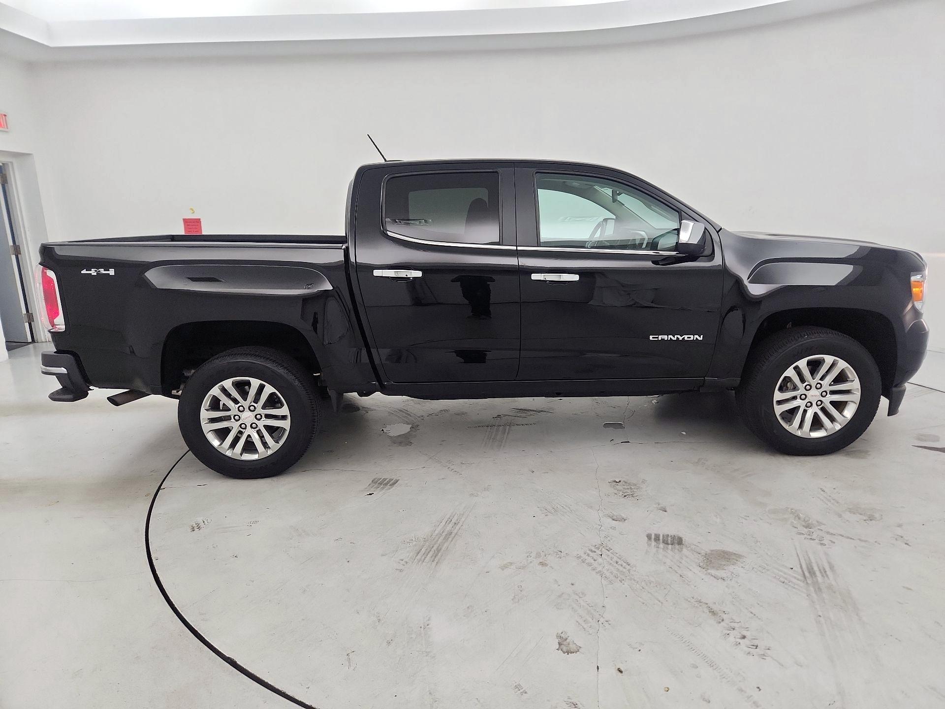 Thumbnail: 2019 GMC Canyon - 4