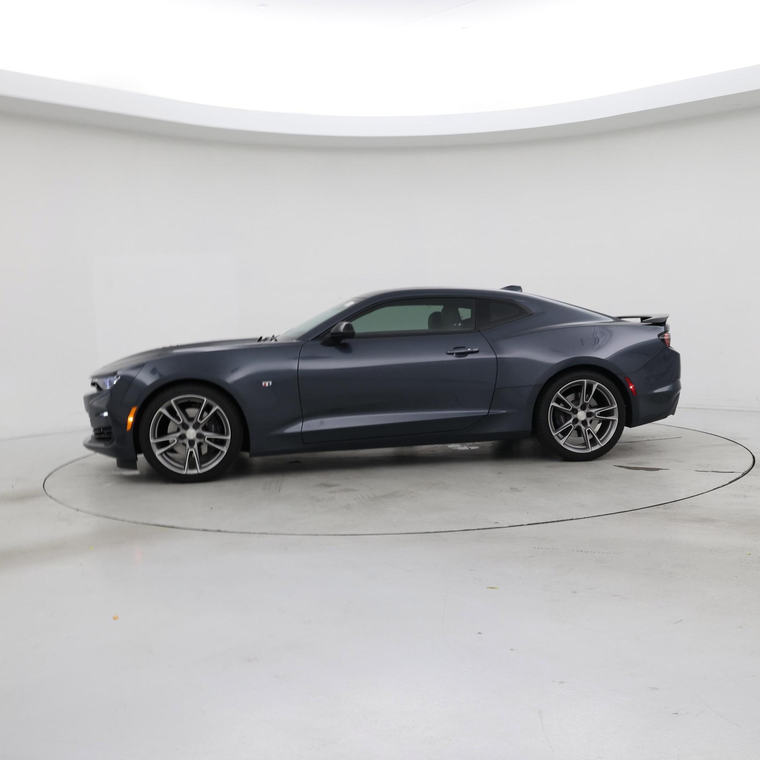 Thumbnail: 2020 Chevrolet Camaro - 3