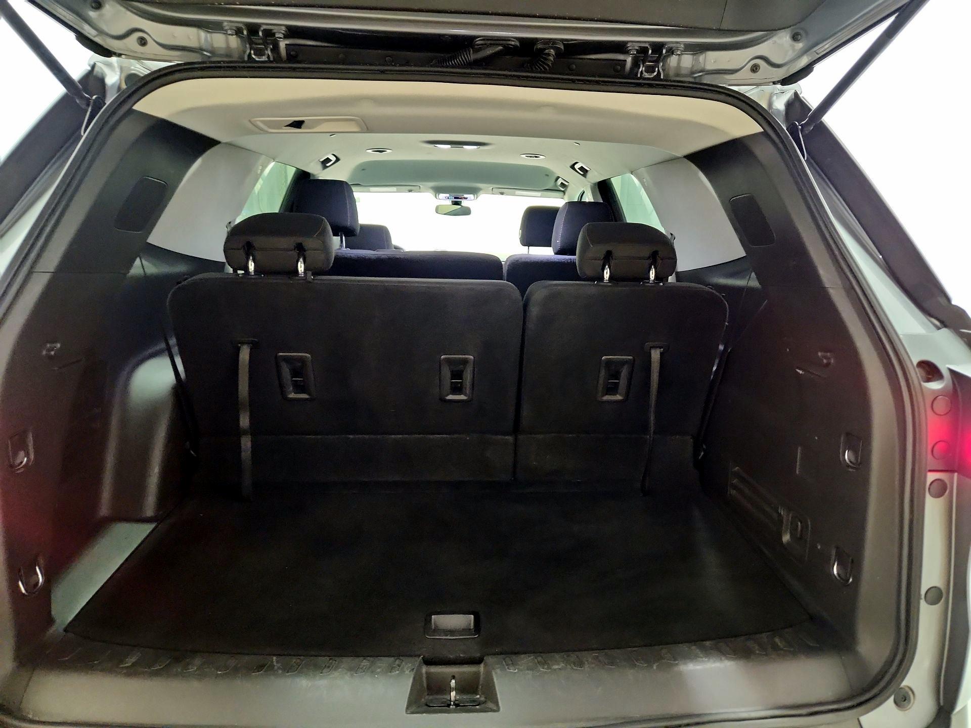 Thumbnail: 2021 Chevrolet Traverse - 20