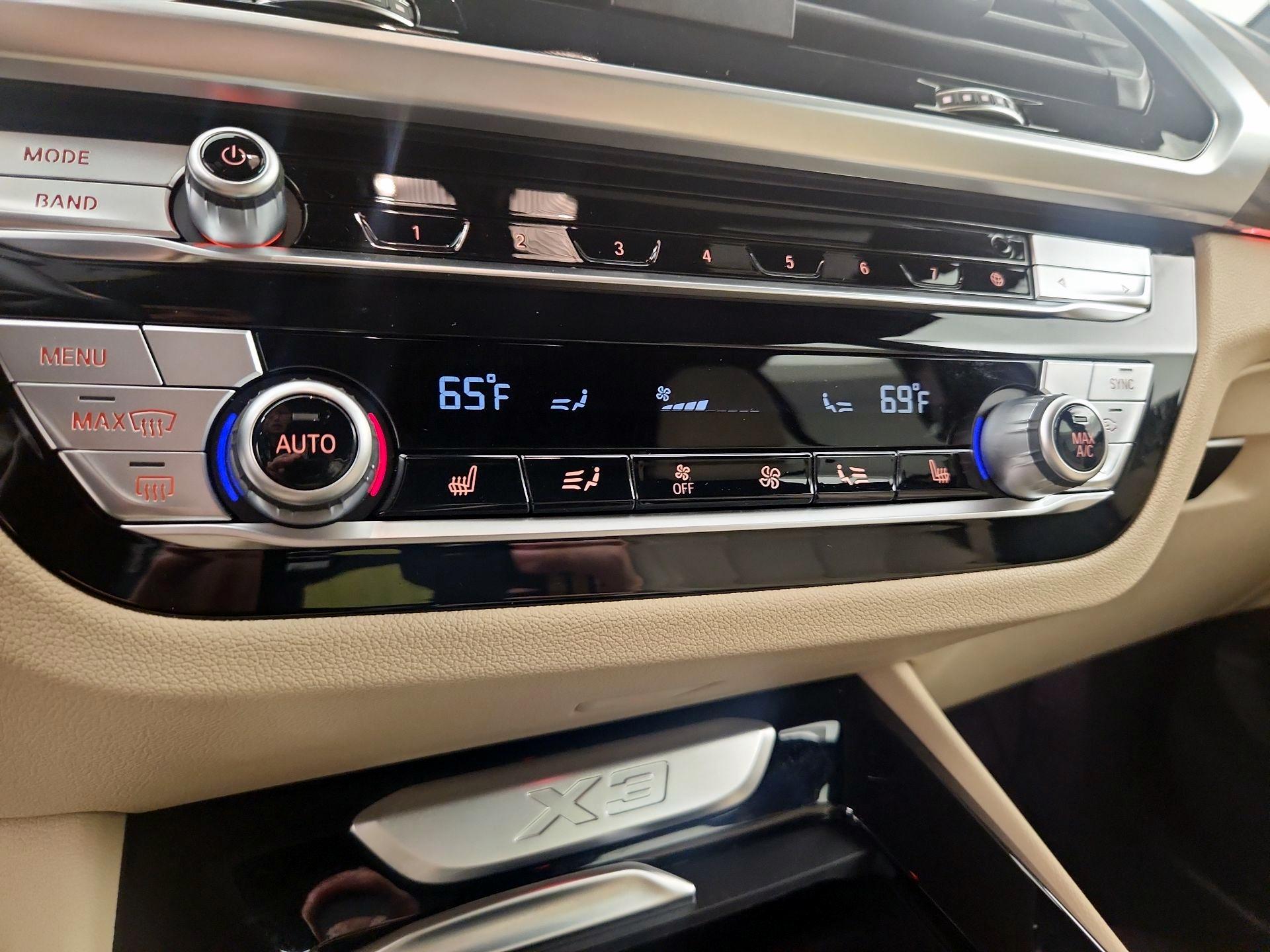 Thumbnail: 2021 BMW X3 - 17