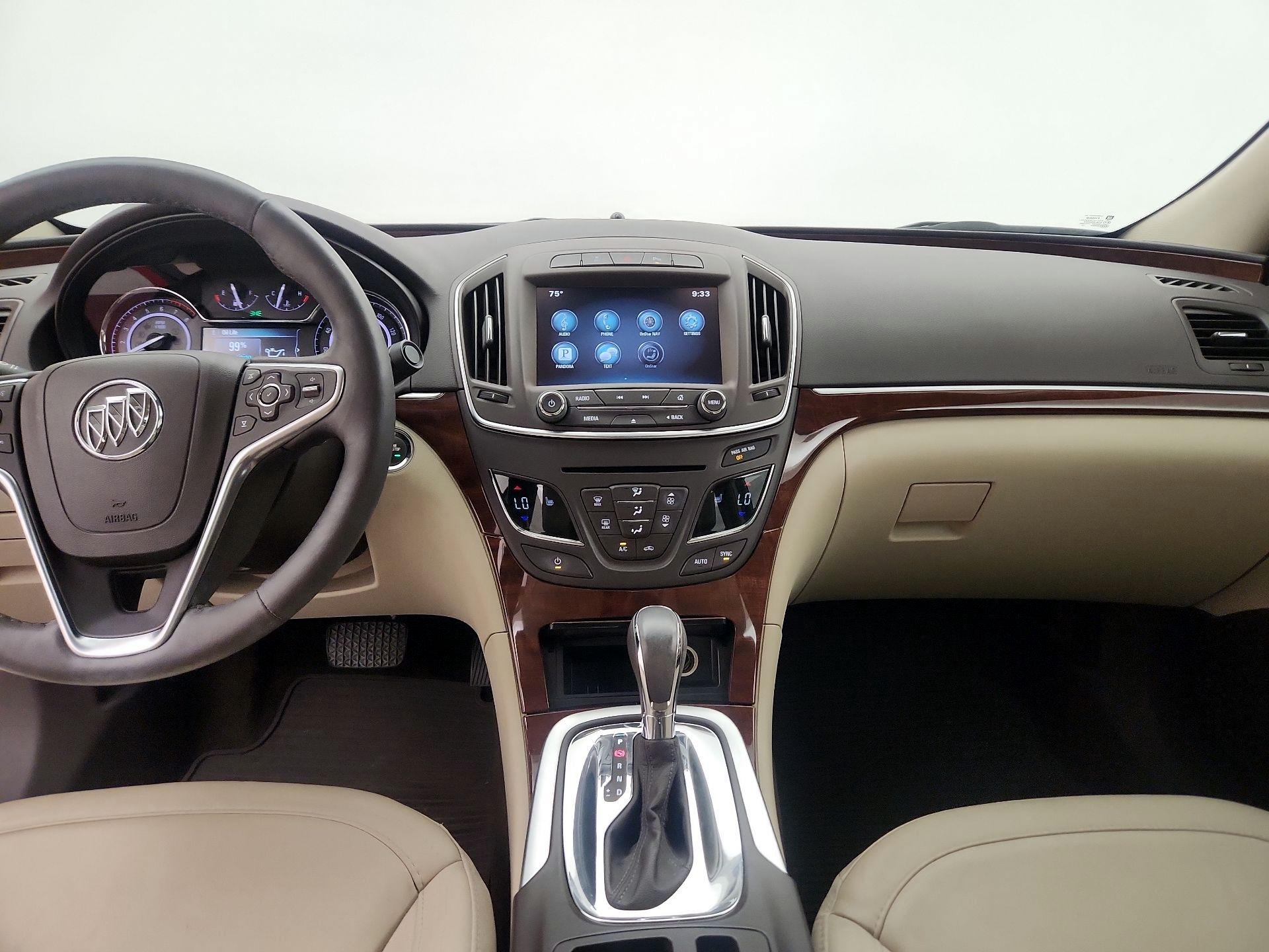 Thumbnail: 2015 Buick Regal - 9