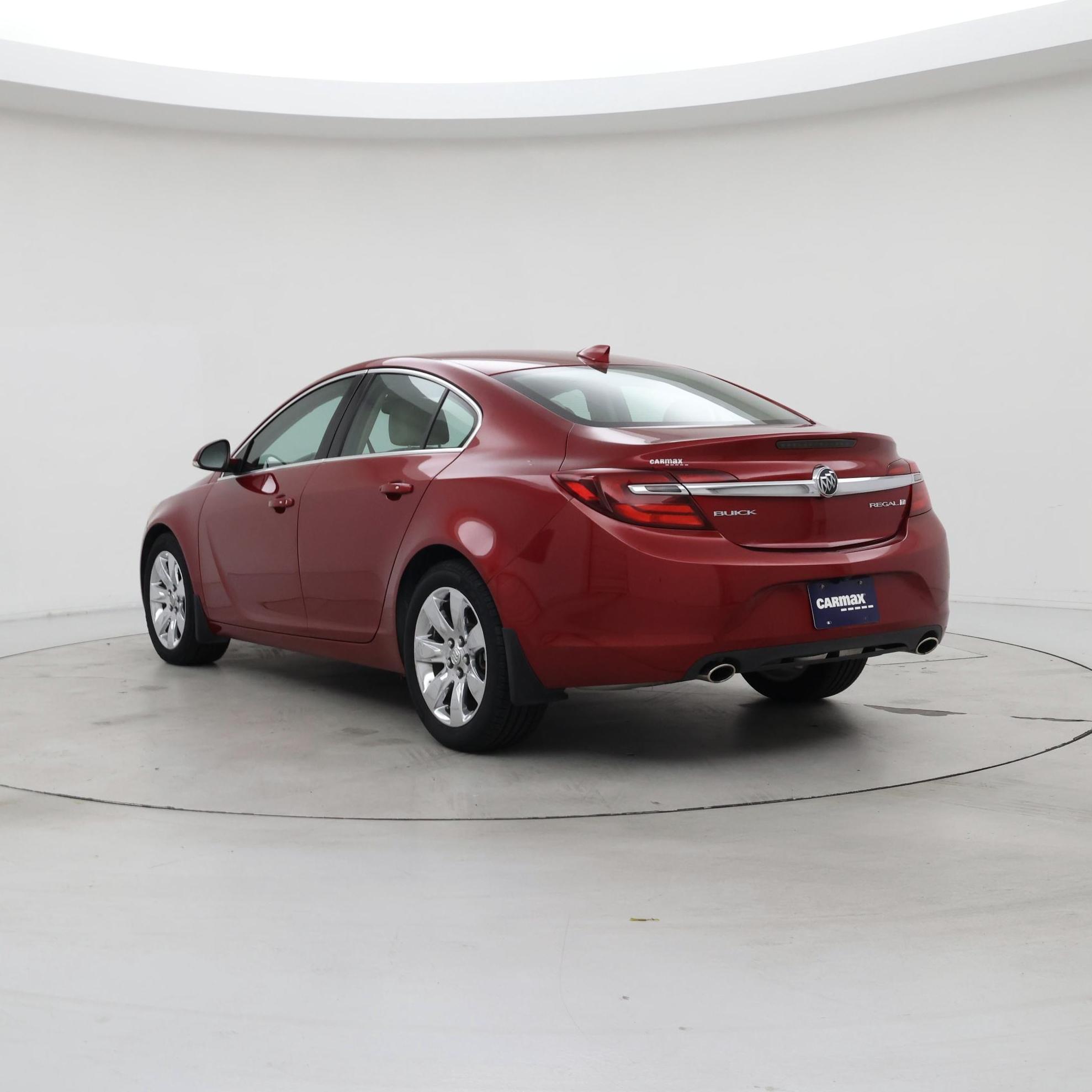 Thumbnail: 2015 Buick Regal - 2