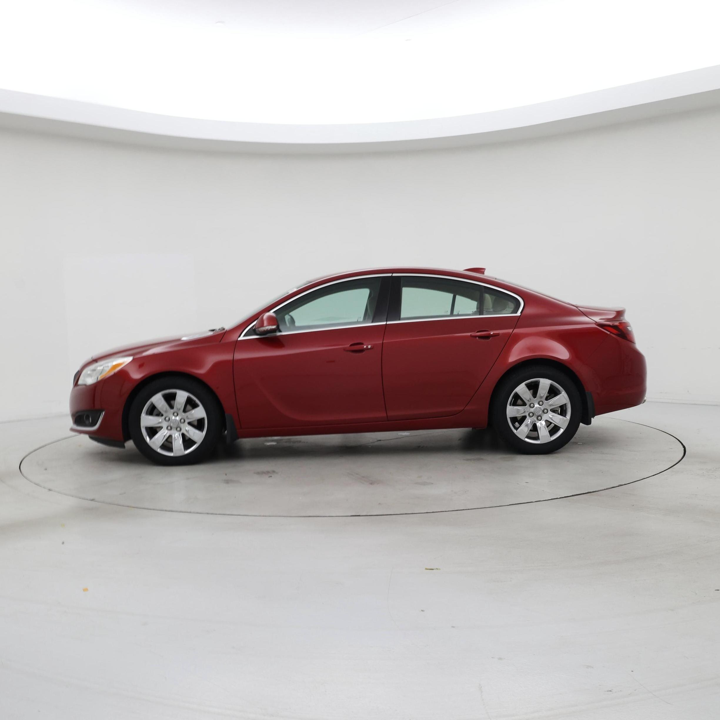 Thumbnail: 2015 Buick Regal - 3