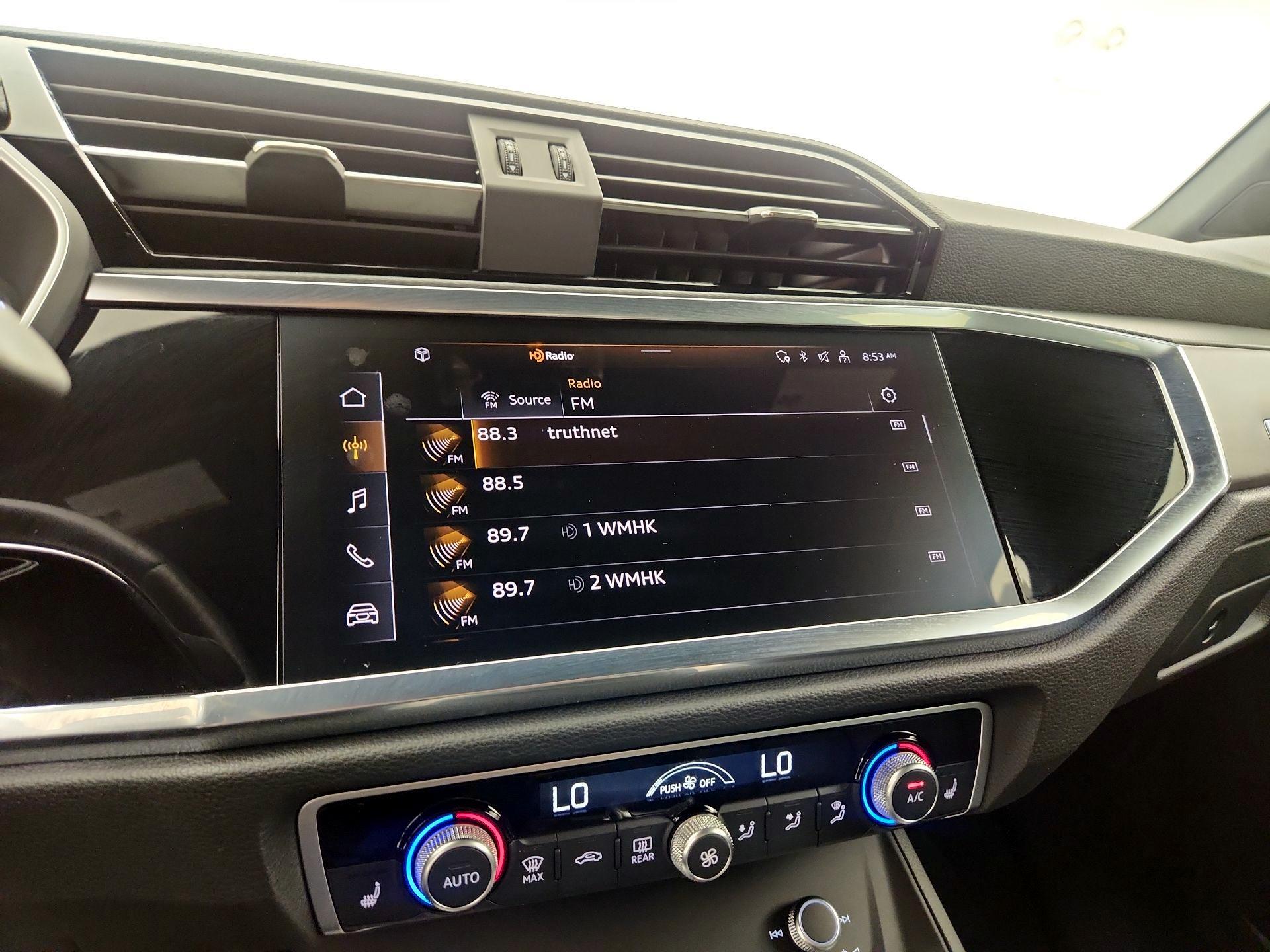 Thumbnail: 2024 Audi Q3 - 15