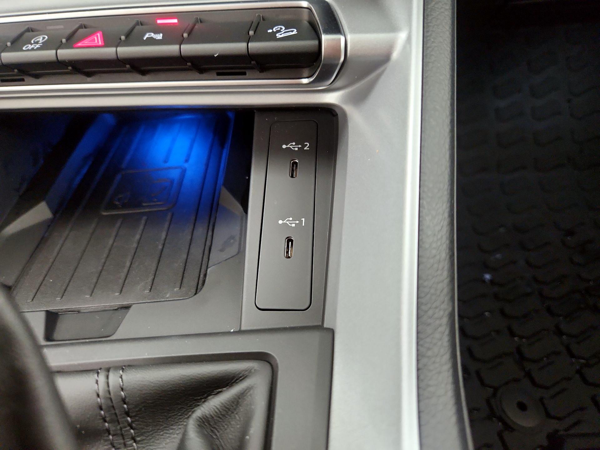 Thumbnail: 2024 Audi Q3 - 18